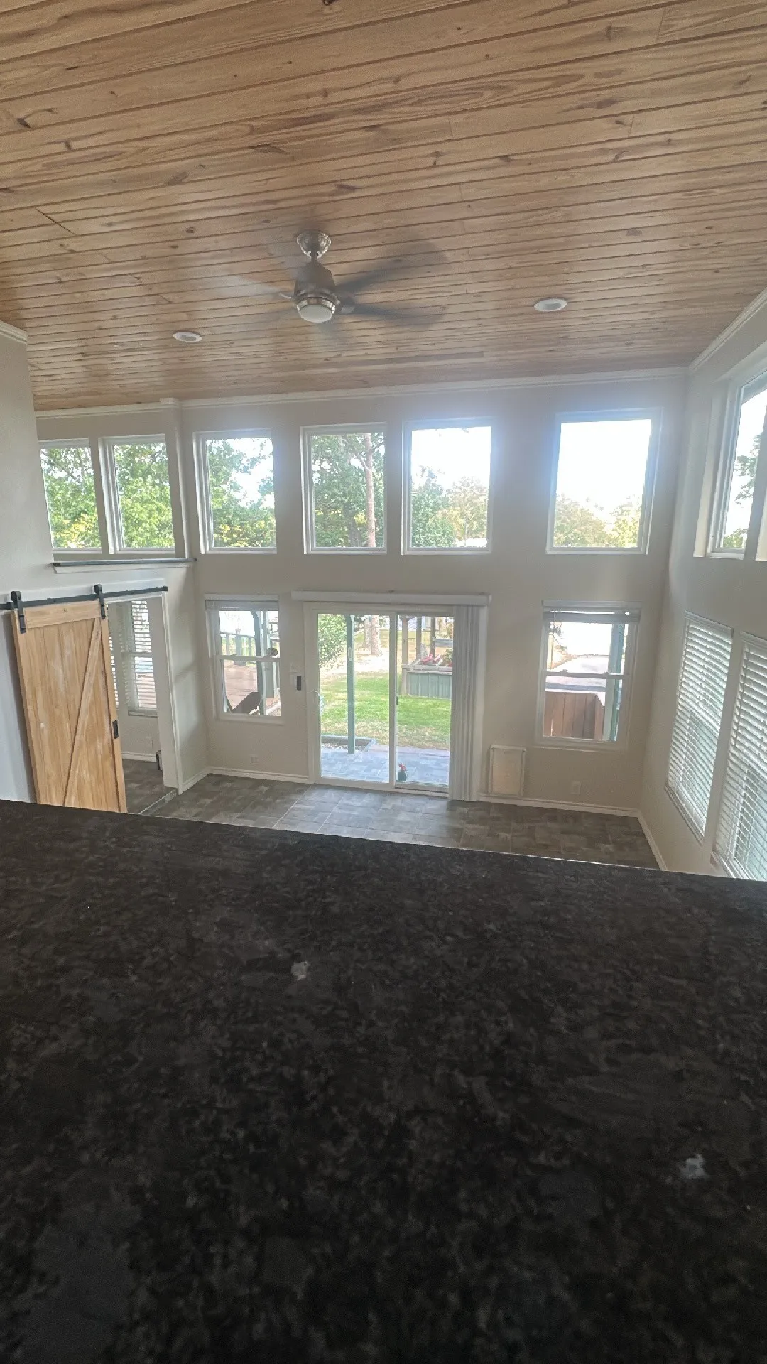 Single Family Residence For Sale in Wood County , 1776 County Road 2270, Mineola, Texas 75773, 3 Bedroom, 2 Bathroom, 2 Garage spaces, 1,596 Sqft, built in 1970, mls#21373008, Real Estate Agent in Mineola, Homes For Sale in Wood county, Homes For Sale in Mineola, Realtor in Mineola Texas, Real Estate Brokerage Independent Realty Texas, Luminita Cordes Realtor