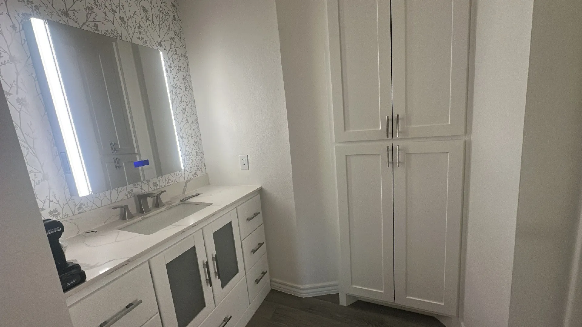 Single Family Residence For Sale in Wood County , 1776 County Road 2270, Mineola, Texas 75773, 3 Bedroom, 2 Bathroom, 2 Garage spaces, 1,596 Sqft, built in 1970, mls#21373008, Real Estate Agent in Mineola, Homes For Sale in Wood county, Homes For Sale in Mineola, Realtor in Mineola Texas, Real Estate Brokerage Independent Realty Texas, Luminita Cordes Realtor