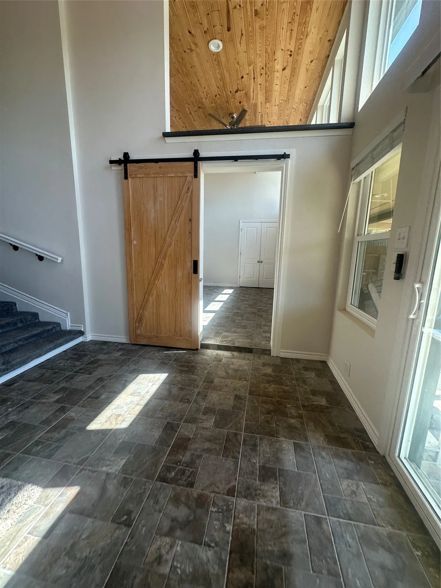 Single Family Residence For Sale in Wood County , 1776 County Road 2270, Mineola, Texas 75773, 3 Bedroom, 2 Bathroom, 2 Garage spaces, 1,596 Sqft, built in 1970, mls#21373008, Real Estate Agent in Mineola, Homes For Sale in Wood county, Homes For Sale in Mineola, Realtor in Mineola Texas, Real Estate Brokerage Independent Realty Texas, Luminita Cordes Realtor