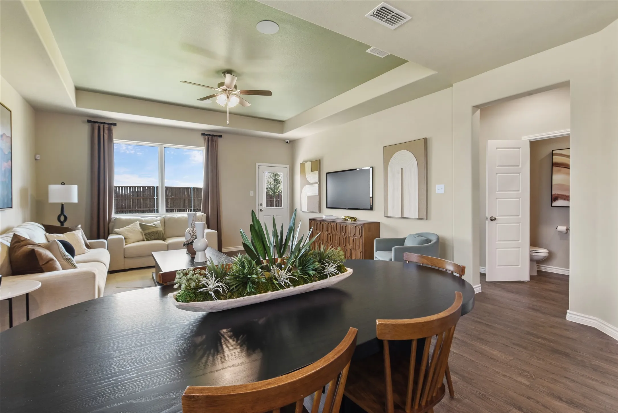Single Family Residence For Sale in Johnson County , 3142 Manchester Drive, Cleburne, Texas 76033, 4 Bedroom, 3 Bathroom, 2 Garage spaces, 2,210 Sqft, built in 2024, mls#21373665, Real Estate Agent in Cleburne, Homes For Sale in Johnson county, Homes For Sale in Cleburne, Realtor in Cleburne Texas, Real Estate Brokerage Independent Realty Texas, Luminita Cordes Realtor