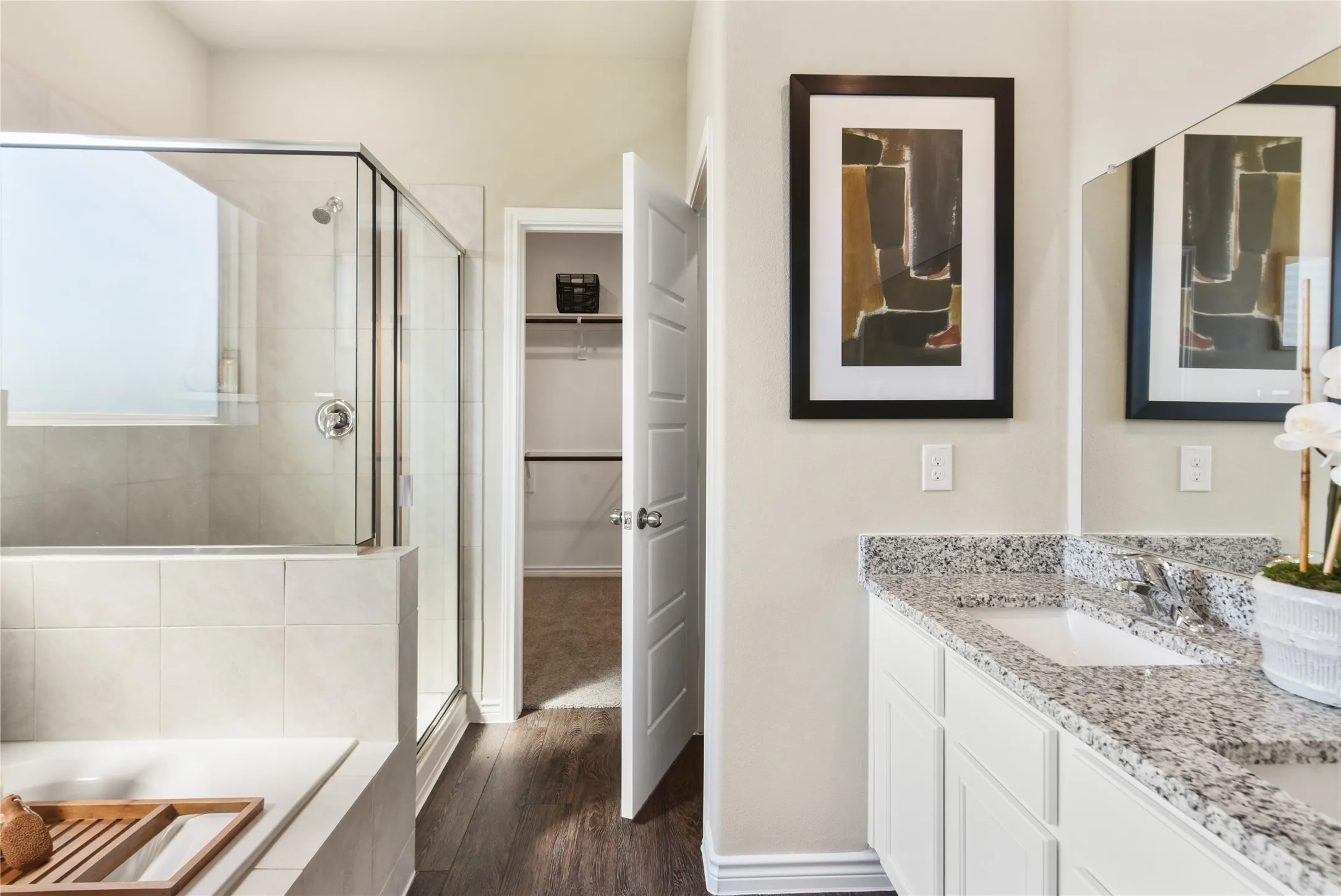Single Family Residence For Sale in Johnson County , 3142 Manchester Drive, Cleburne, Texas 76033, 4 Bedroom, 3 Bathroom, 2 Garage spaces, 2,210 Sqft, built in 2024, mls#21373665, Real Estate Agent in Cleburne, Homes For Sale in Johnson county, Homes For Sale in Cleburne, Realtor in Cleburne Texas, Real Estate Brokerage Independent Realty Texas, Luminita Cordes Realtor
