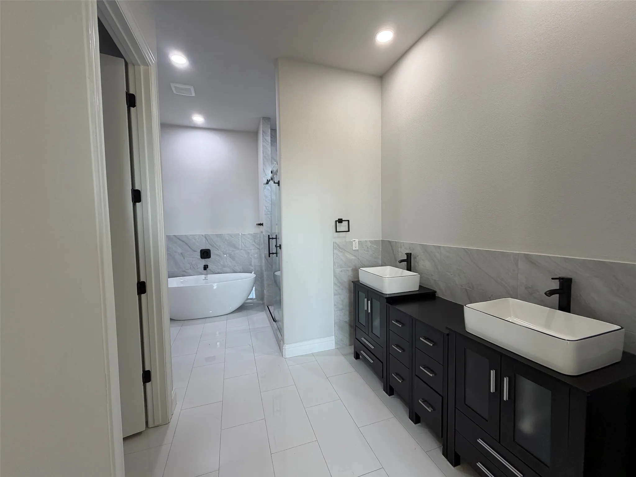 Single Family Residence For Sale in Navarro County , 3247 Hillsdale Drive, Corsicana, Texas 75110, 3 Bedroom, 2 Bathroom, 2 Garage spaces, 1,746 Sqft, built in 2026, mls#21373691, Real Estate Agent in Corsicana, Homes For Sale in Navarro county, Homes For Sale in Corsicana, Realtor in Corsicana Texas, Real Estate Brokerage Independent Realty Texas, Luminita Cordes Realtor
