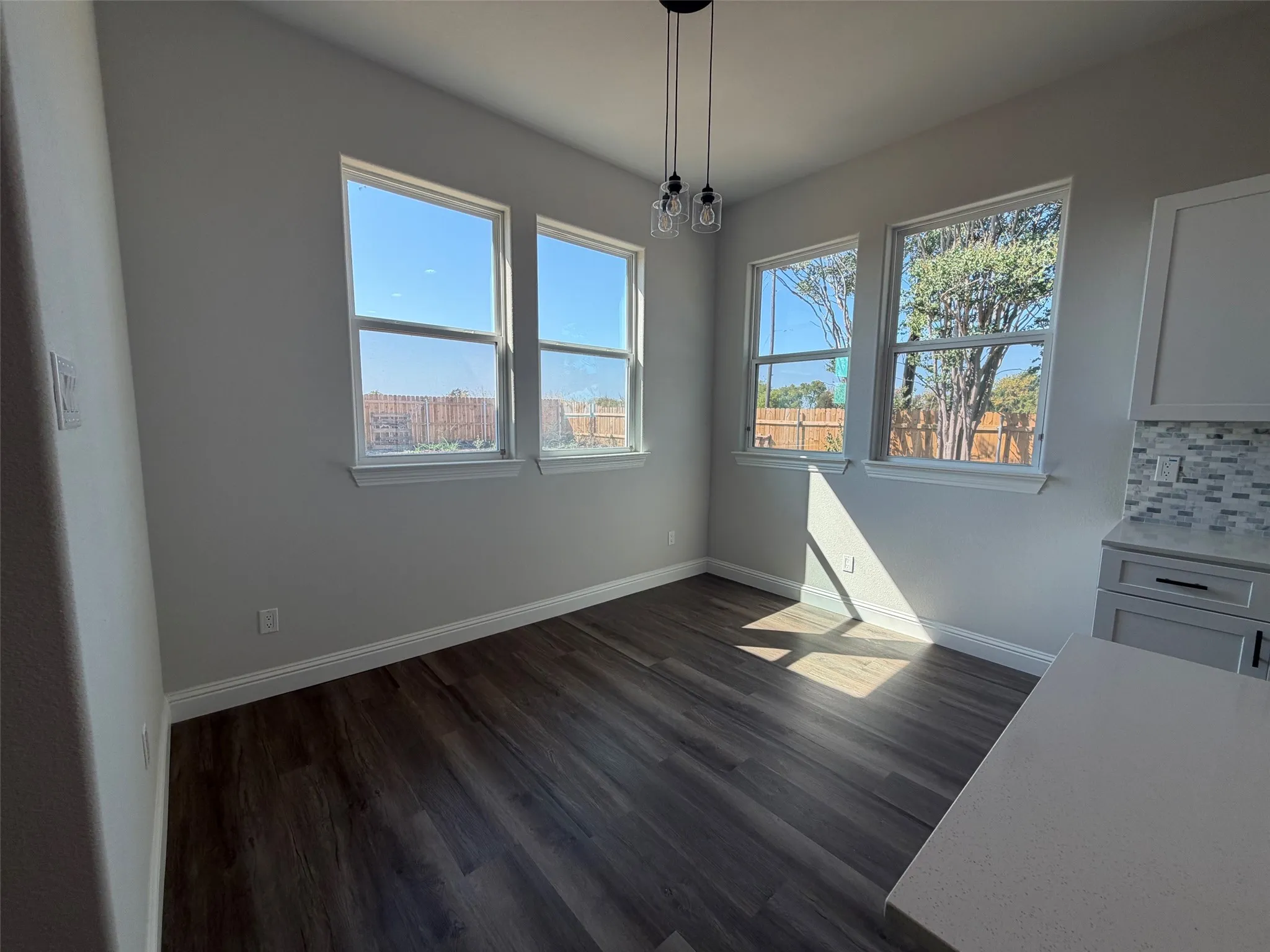 Single Family Residence For Sale in Navarro County , 3247 Hillsdale Drive, Corsicana, Texas 75110, 3 Bedroom, 2 Bathroom, 2 Garage spaces, 1,746 Sqft, built in 2026, mls#21373691, Real Estate Agent in Corsicana, Homes For Sale in Navarro county, Homes For Sale in Corsicana, Realtor in Corsicana Texas, Real Estate Brokerage Independent Realty Texas, Luminita Cordes Realtor