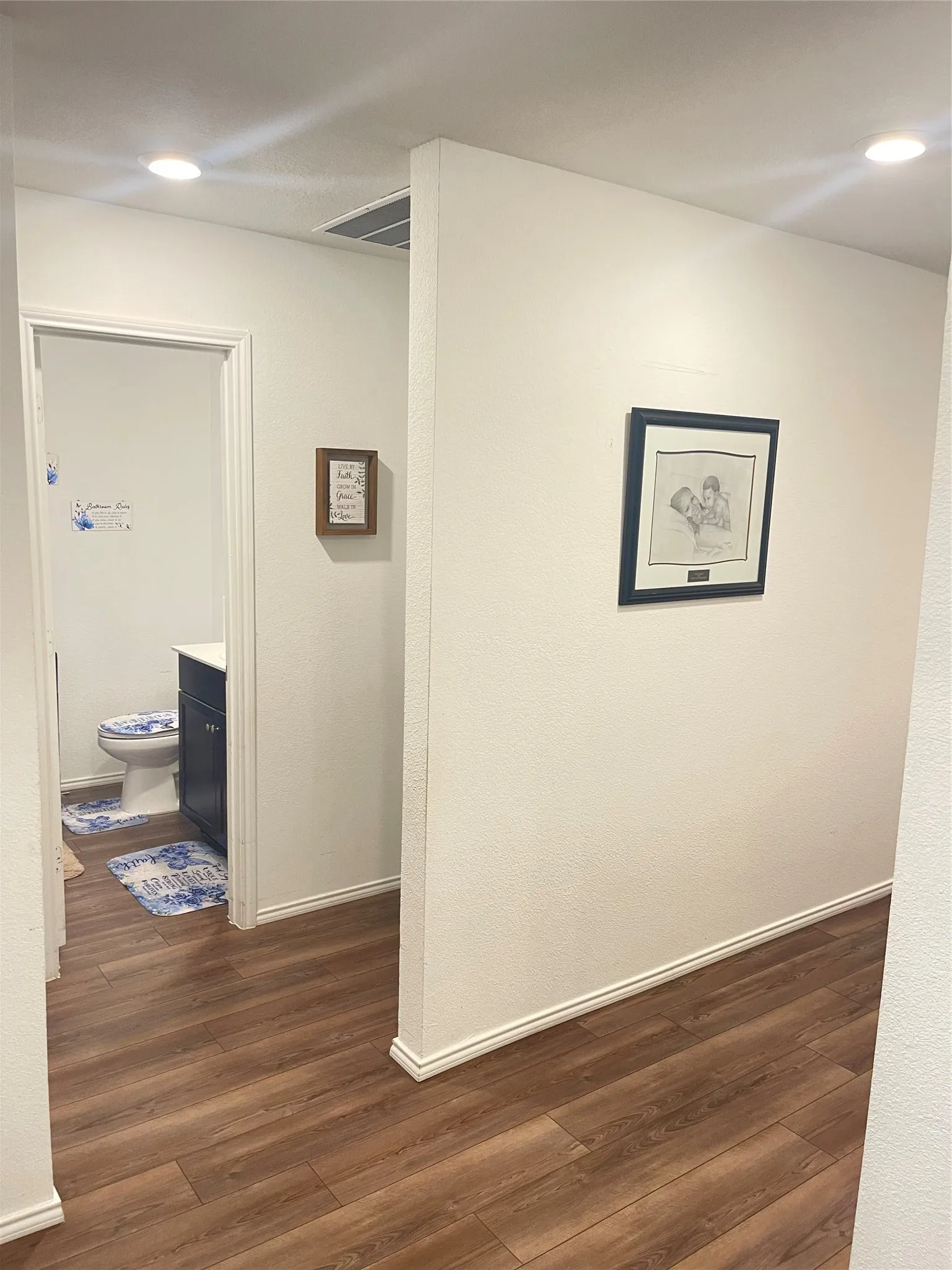 Single Family Residence For Sale in Kaufman County , 2925 Bronte Boulevard, Heartland, Texas 75126, 3 Bedroom, 2 Bathroom, 2 Garage spaces, 1,481 Sqft, built in 2021, mls#21372648, Real Estate Agent in Heartland, Homes For Sale in Kaufman county, Homes For Sale in Heartland, Realtor in Heartland Texas, Real Estate Brokerage Independent Realty Texas, Luminita Cordes Realtor