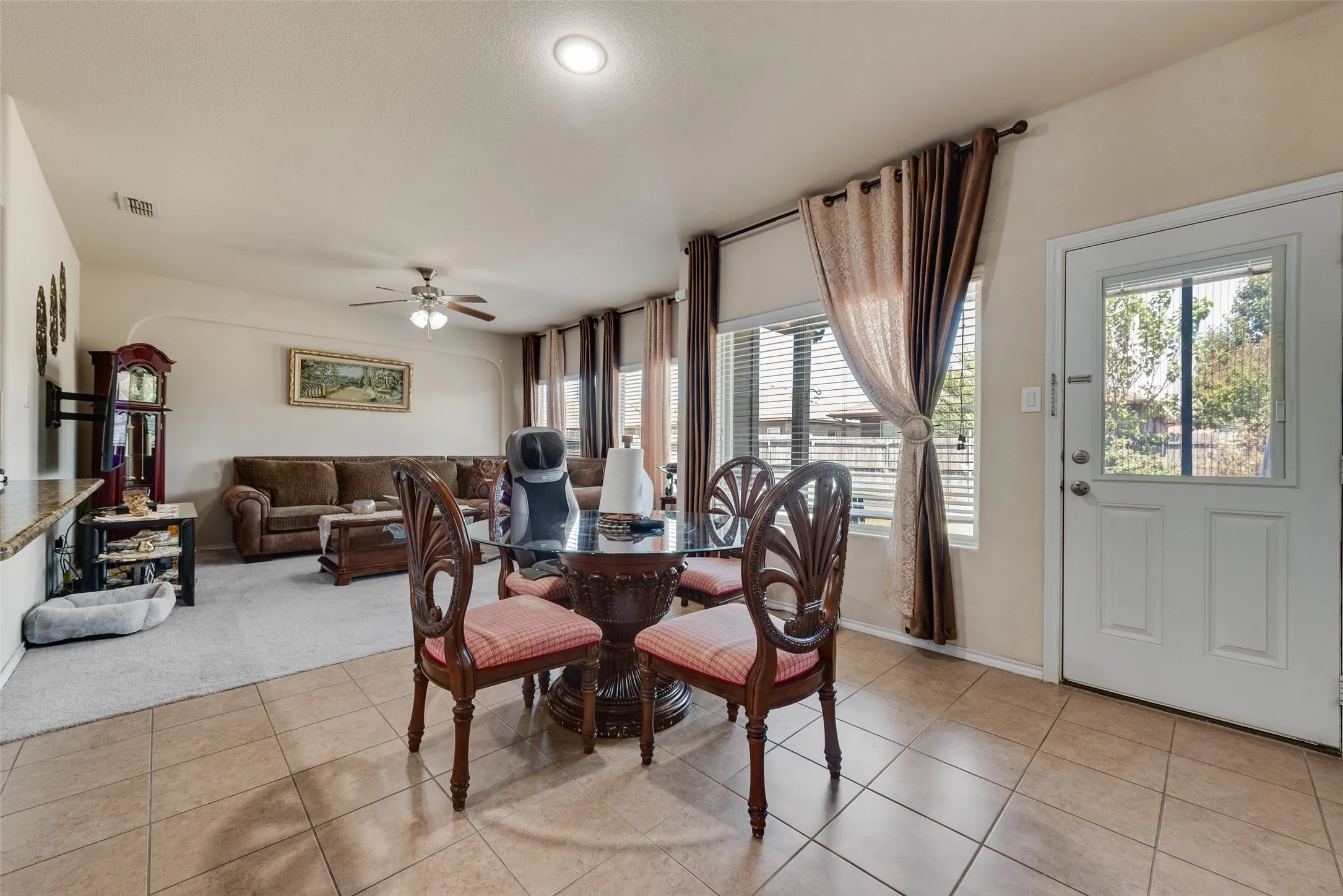 Single Family Residence For Sale in Tarrant County , 1045 Doe Meadow Drive, Fort Worth, Texas 76028, 3 Bedroom, 2 Bathroom, 2 Garage spaces, 1,802 Sqft, built in 2015, mls#21373532, Real Estate Agent in Fort Worth, Homes For Sale in Tarrant county, Homes For Sale in Fort Worth, Realtor in Fort Worth Texas, Real Estate Brokerage Independent Realty Texas, Luminita Cordes Realtor