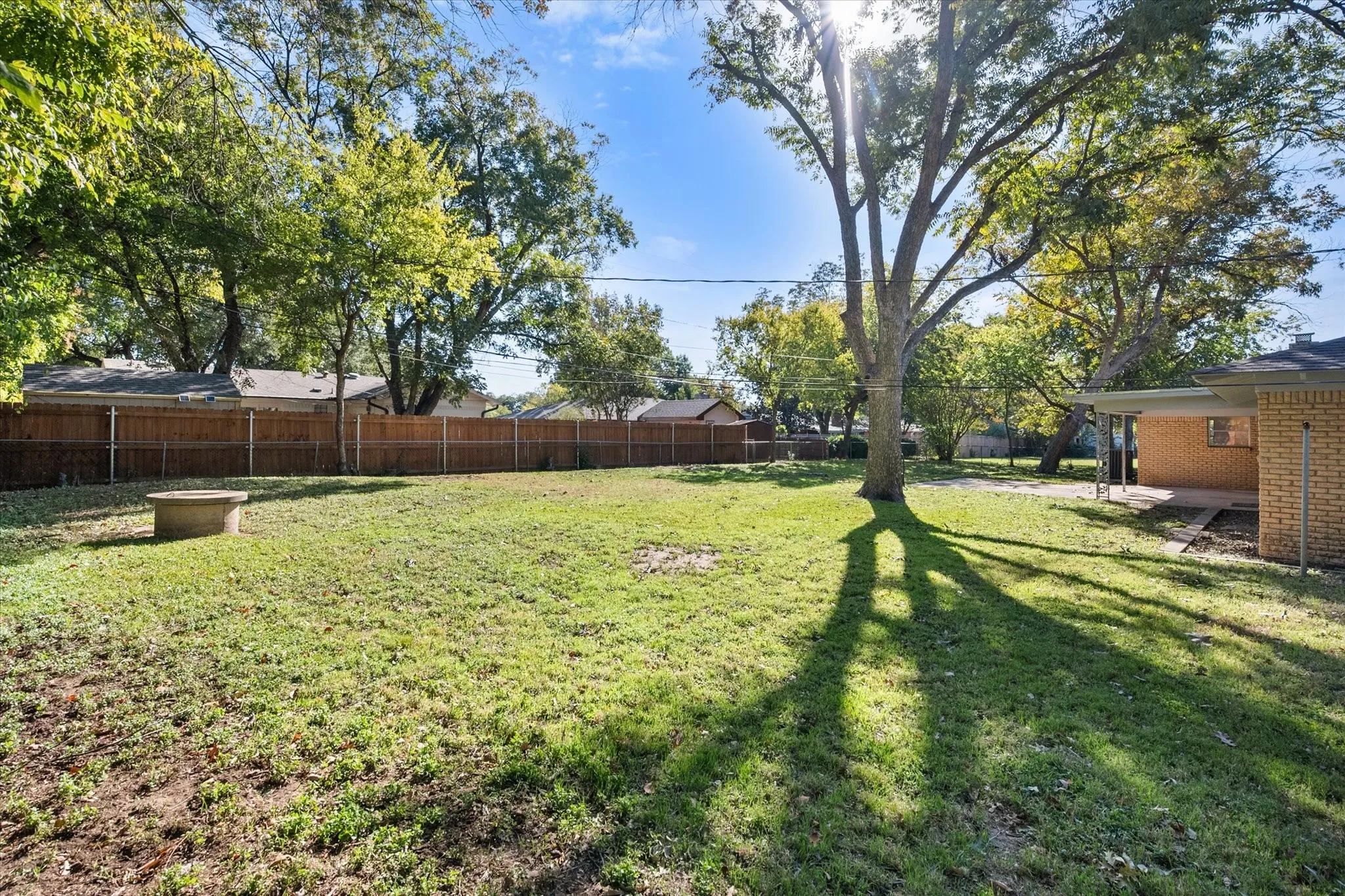 Single Family Residence For Sale in Tarrant County , 4316 Ashmore Drive, North Richland Hills, Texas 76180, 4 Bedroom, 2 Bathroom, Garage spaces, 2,398 Sqft, built in 1960, mls#21373702, Real Estate Agent in North Richland Hills, Homes For Sale in Tarrant county, Homes For Sale in North Richland Hills, Realtor in North Richland Hills Texas, Real Estate Brokerage Independent Realty Texas, Luminita Cordes Realtor