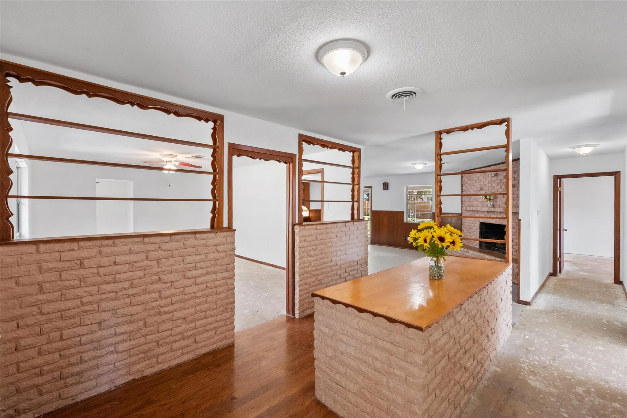 Single Family Residence For Sale in Tarrant County , 4316 Ashmore Drive, North Richland Hills, Texas 76180, 4 Bedroom, 2 Bathroom, Garage spaces, 2,398 Sqft, built in 1960, mls#21373702, Real Estate Agent in North Richland Hills, Homes For Sale in Tarrant county, Homes For Sale in North Richland Hills, Realtor in North Richland Hills Texas, Real Estate Brokerage Independent Realty Texas, Luminita Cordes Realtor