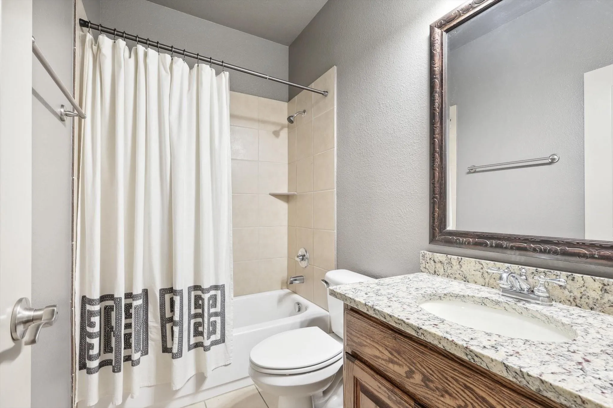 Single Family Residence For Rent in Denton County , 1132 Claire Street, Lantana, Texas 76226, 4 Bedroom, 3 Bathroom, 3 Garage spaces, 3,679 Sqft, built in 2006, mls#21373638, Real Estate Agent in Lantana, Homes For Rent in Denton county, Homes For Rent in Lantana, Realtor in Lantana Texas, Real Estate Brokerage Independent Realty Texas, Luminita Cordes Realtor