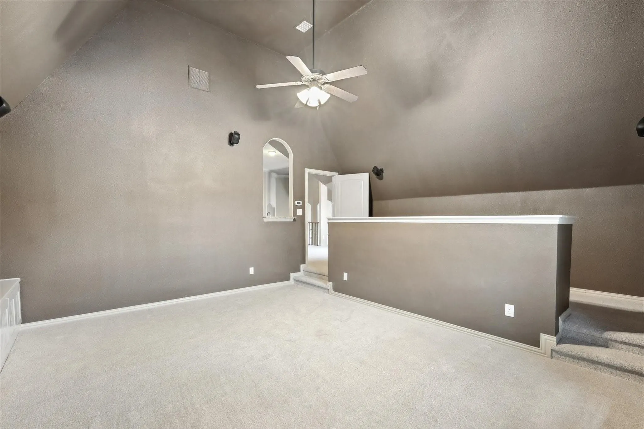 Single Family Residence For Rent in Denton County , 1132 Claire Street, Lantana, Texas 76226, 4 Bedroom, 3 Bathroom, 3 Garage spaces, 3,679 Sqft, built in 2006, mls#21373638, Real Estate Agent in Lantana, Homes For Rent in Denton county, Homes For Rent in Lantana, Realtor in Lantana Texas, Real Estate Brokerage Independent Realty Texas, Luminita Cordes Realtor