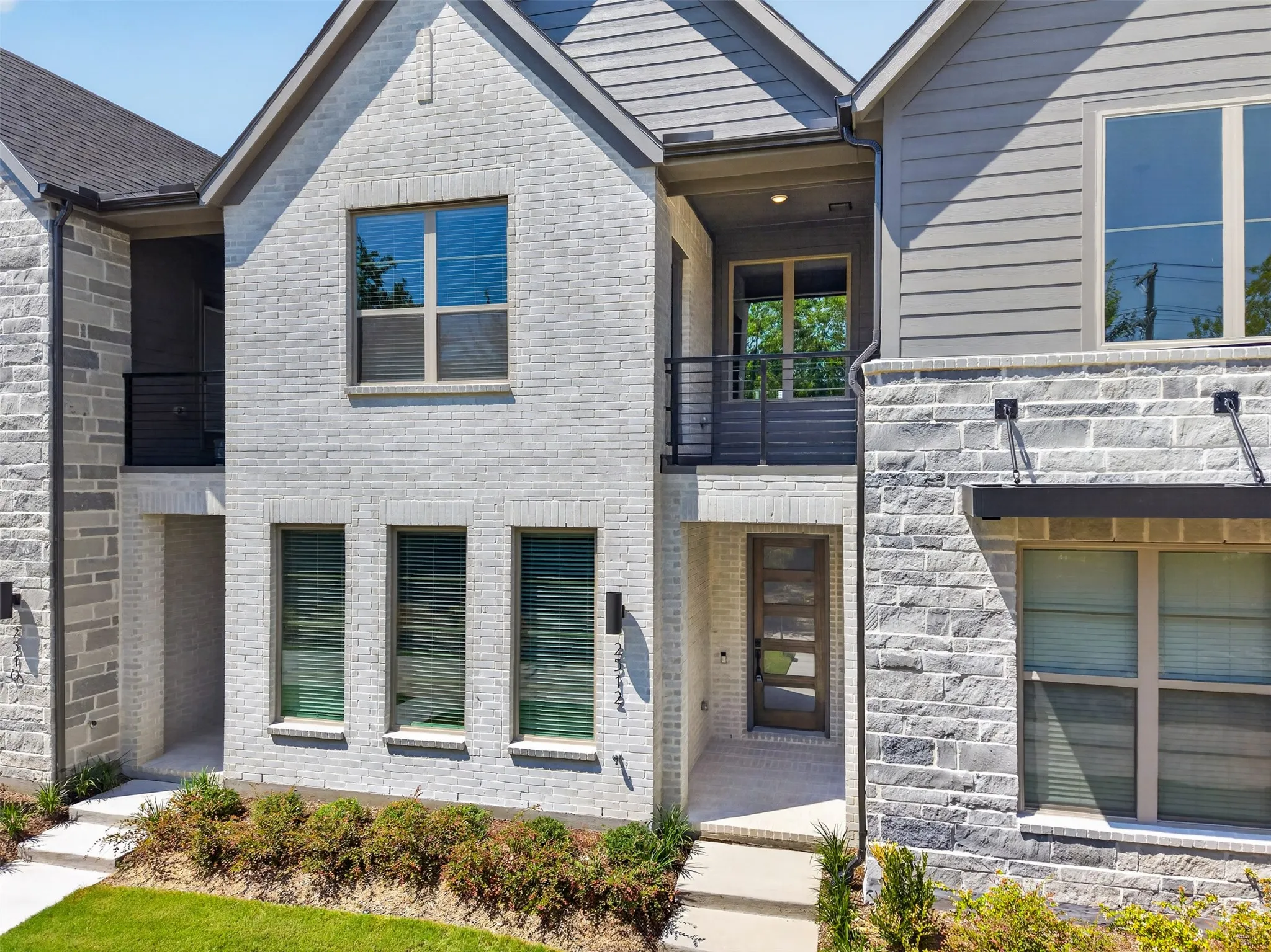 Townhouse For Rent in Collin County , 2512 Campden Mews, Allen, Texas 75013, 3 Bedroom, 3 Bathroom, 2 Garage spaces, 1,804 Sqft, built in 2025, mls#21373703, Real Estate Agent in Allen, Homes For Rent in Collin county, Homes For Rent in Allen, Realtor in Allen Texas, Real Estate Brokerage Independent Realty Texas, Luminita Cordes Realtor