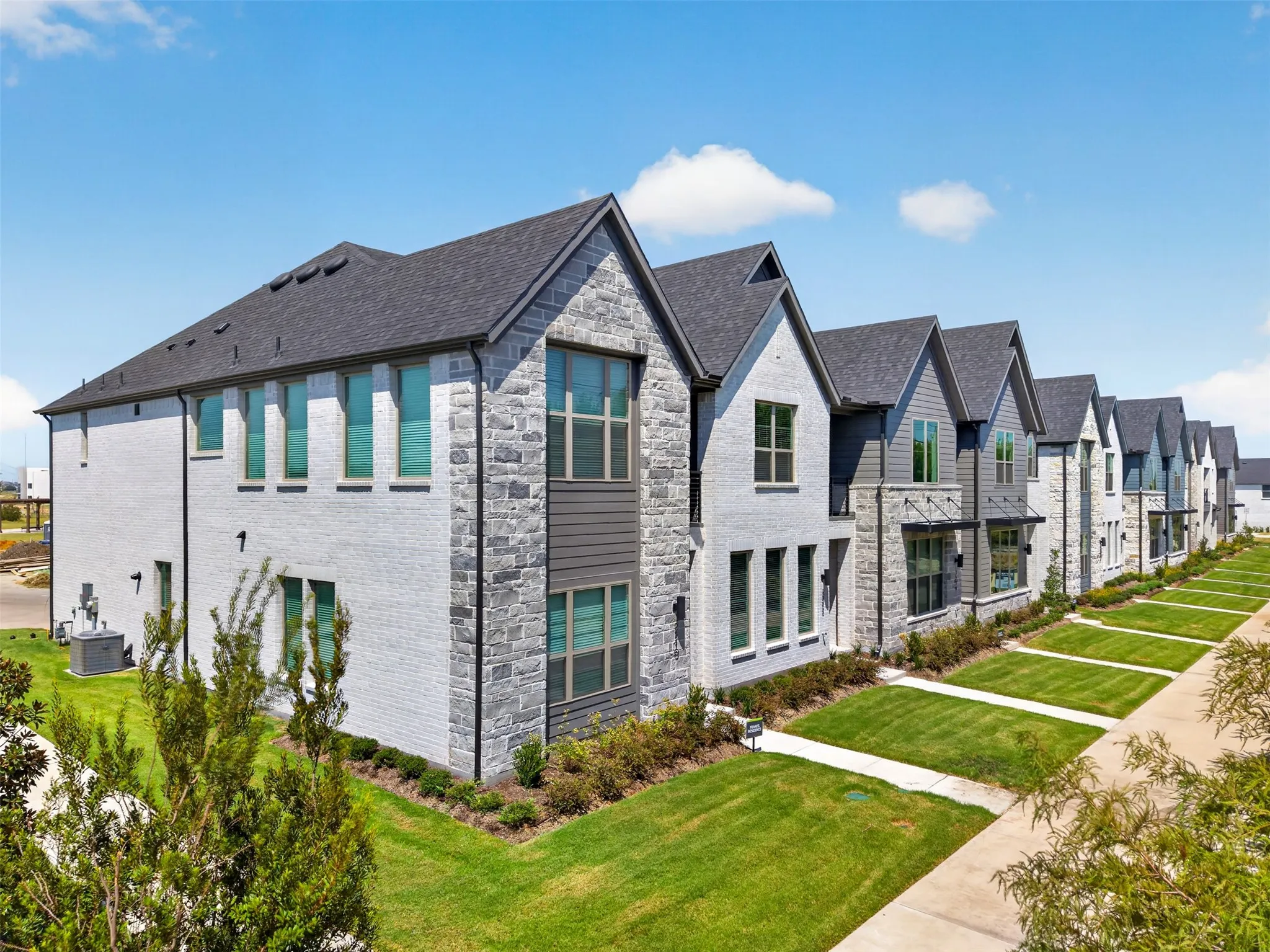 Townhouse For Rent in Collin County , 2512 Campden Mews, Allen, Texas 75013, 3 Bedroom, 3 Bathroom, 2 Garage spaces, 1,804 Sqft, built in 2025, mls#21373703, Real Estate Agent in Allen, Homes For Rent in Collin county, Homes For Rent in Allen, Realtor in Allen Texas, Real Estate Brokerage Independent Realty Texas, Luminita Cordes Realtor