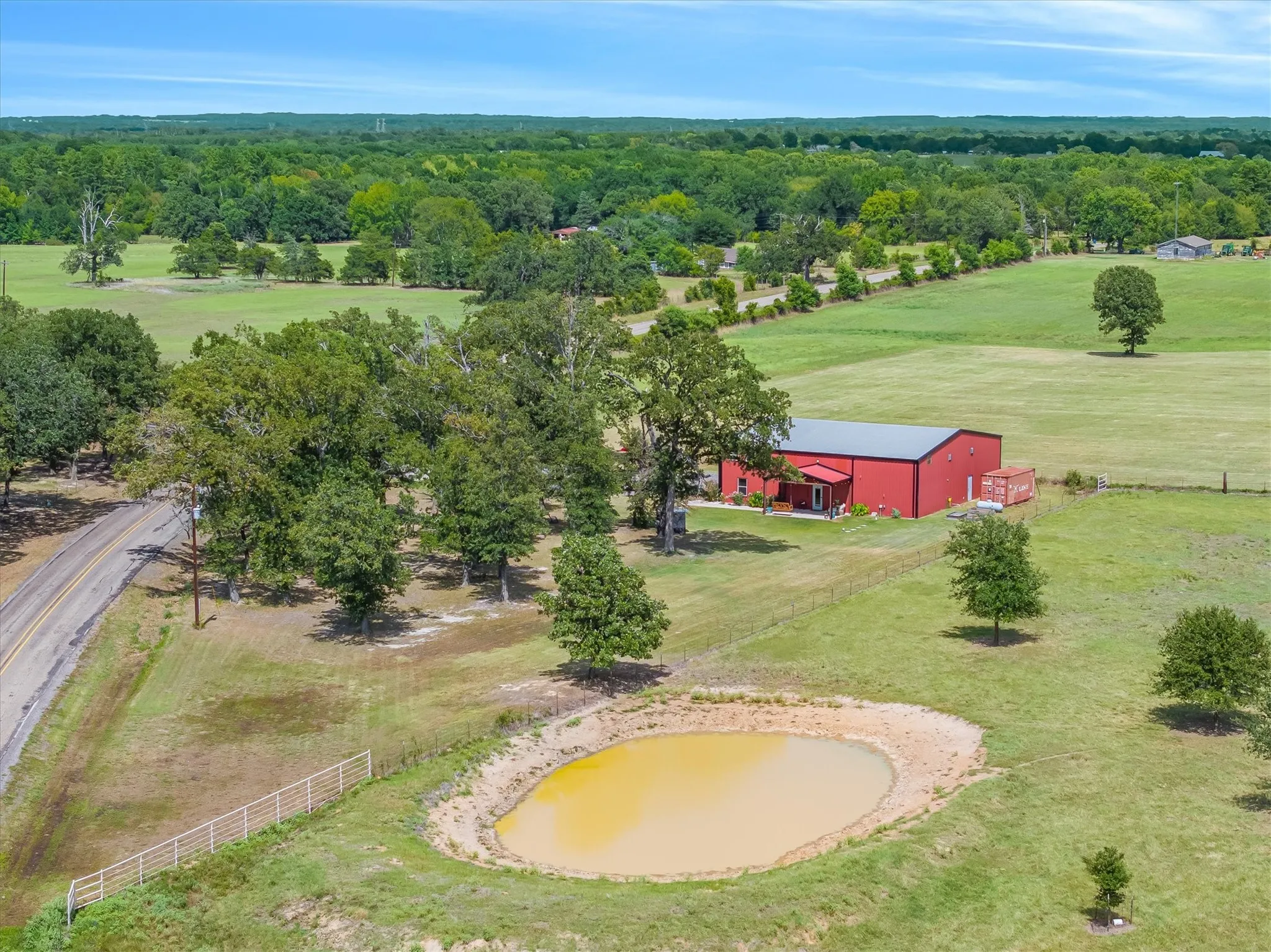 Single Family Residence For Sale in Van Zandt County , 2857 Fm 858, Ben Wheeler, Texas 75754, 2 Bedroom, 2 Bathroom, 4 Garage spaces, 1,450 Sqft, built in 2017, mls#21371093, Real Estate Agent in Ben Wheeler, Homes For Sale in Van Zandt county, Homes For Sale in Ben Wheeler, Realtor in Ben Wheeler Texas, Real Estate Brokerage Independent Realty Texas, Luminita Cordes Realtor
