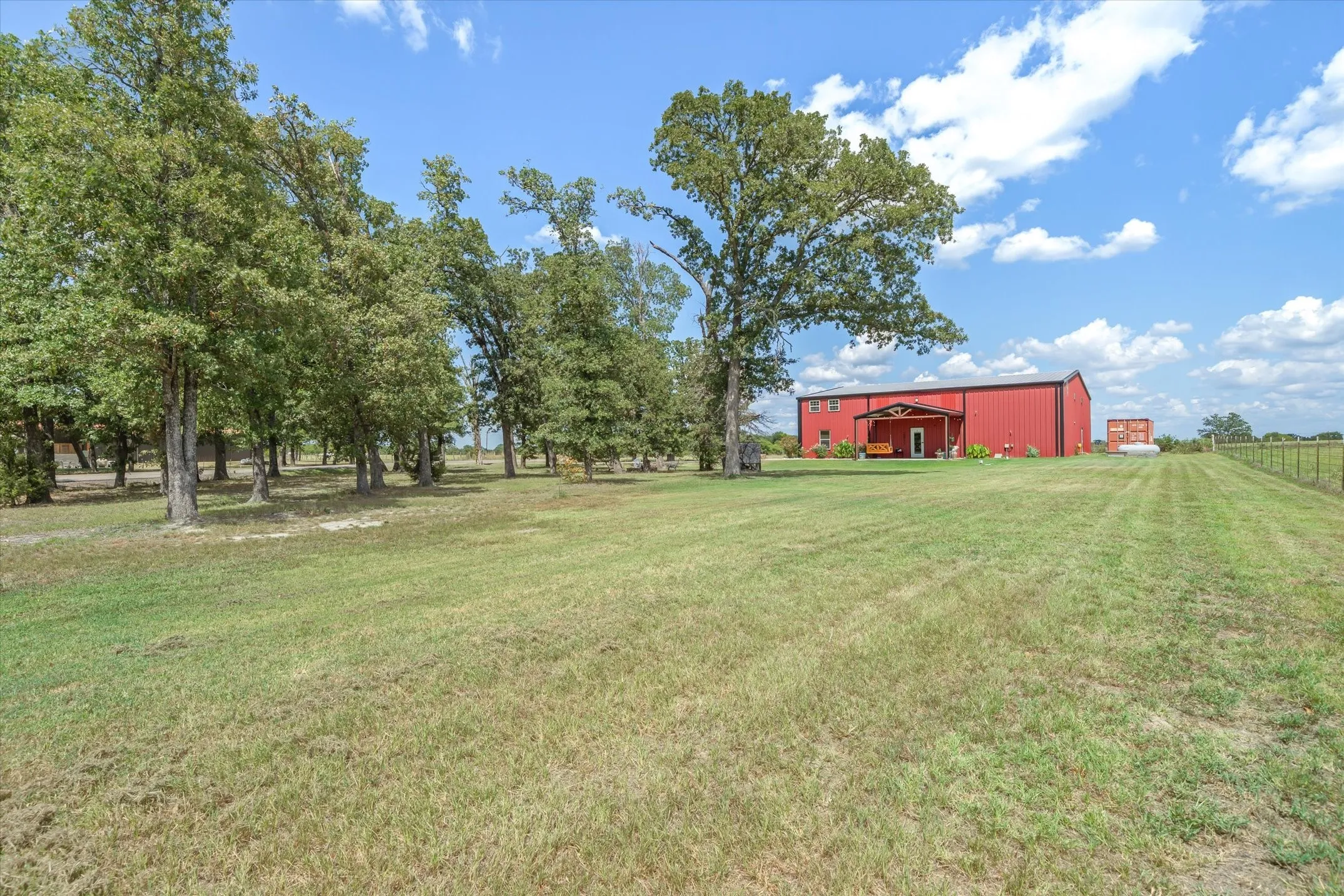 Single Family Residence For Sale in Van Zandt County , 2857 Fm 858, Ben Wheeler, Texas 75754, 2 Bedroom, 2 Bathroom, 4 Garage spaces, 1,450 Sqft, built in 2017, mls#21371093, Real Estate Agent in Ben Wheeler, Homes For Sale in Van Zandt county, Homes For Sale in Ben Wheeler, Realtor in Ben Wheeler Texas, Real Estate Brokerage Independent Realty Texas, Luminita Cordes Realtor