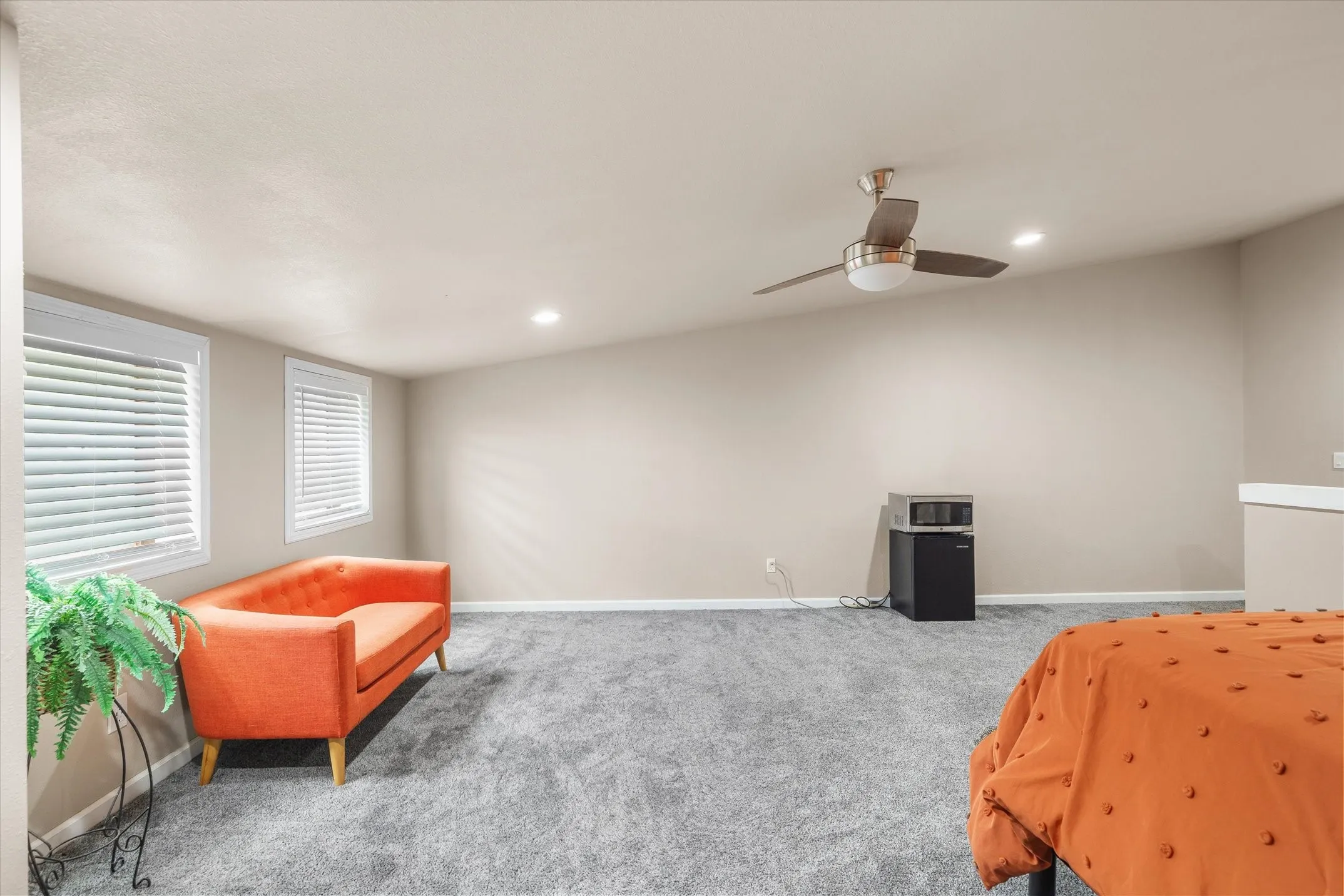 Single Family Residence For Sale in Van Zandt County , 2857 Fm 858, Ben Wheeler, Texas 75754, 2 Bedroom, 2 Bathroom, 4 Garage spaces, 1,450 Sqft, built in 2017, mls#21371093, Real Estate Agent in Ben Wheeler, Homes For Sale in Van Zandt county, Homes For Sale in Ben Wheeler, Realtor in Ben Wheeler Texas, Real Estate Brokerage Independent Realty Texas, Luminita Cordes Realtor