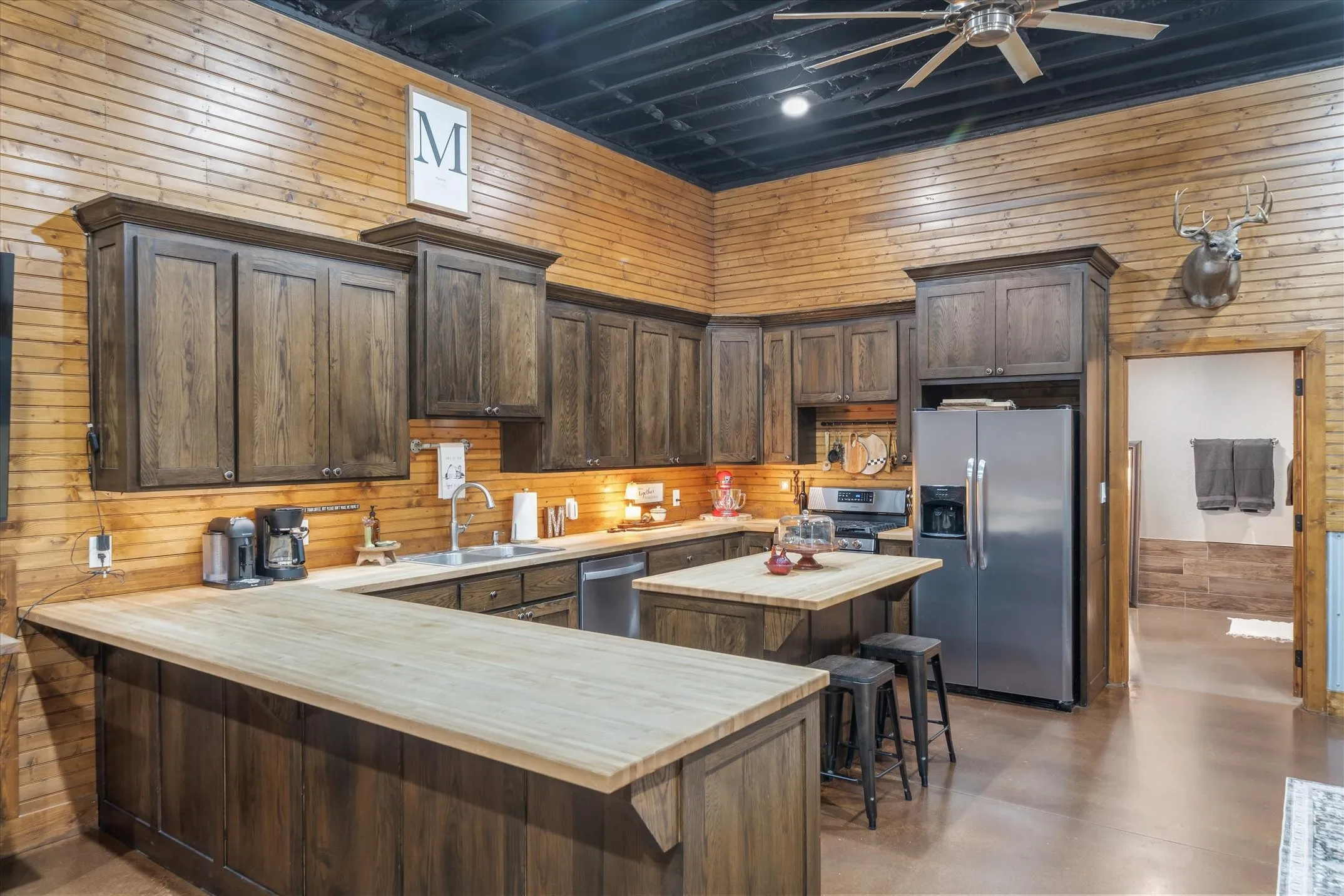 Single Family Residence For Sale in Van Zandt County , 2857 Fm 858, Ben Wheeler, Texas 75754, 2 Bedroom, 2 Bathroom, 4 Garage spaces, 1,450 Sqft, built in 2017, mls#21371093, Real Estate Agent in Ben Wheeler, Homes For Sale in Van Zandt county, Homes For Sale in Ben Wheeler, Realtor in Ben Wheeler Texas, Real Estate Brokerage Independent Realty Texas, Luminita Cordes Realtor