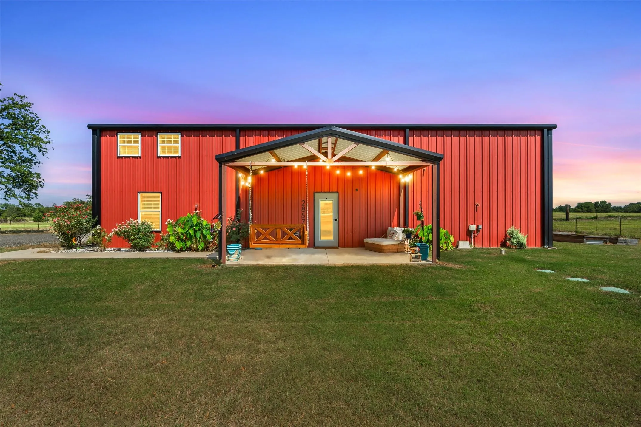 Single Family Residence For Sale in Van Zandt County , 2857 Fm 858, Ben Wheeler, Texas 75754, 2 Bedroom, 2 Bathroom, 4 Garage spaces, 1,450 Sqft, built in 2017, mls#21371093, Real Estate Agent in Ben Wheeler, Homes For Sale in Van Zandt county, Homes For Sale in Ben Wheeler, Realtor in Ben Wheeler Texas, Real Estate Brokerage Independent Realty Texas, Luminita Cordes Realtor