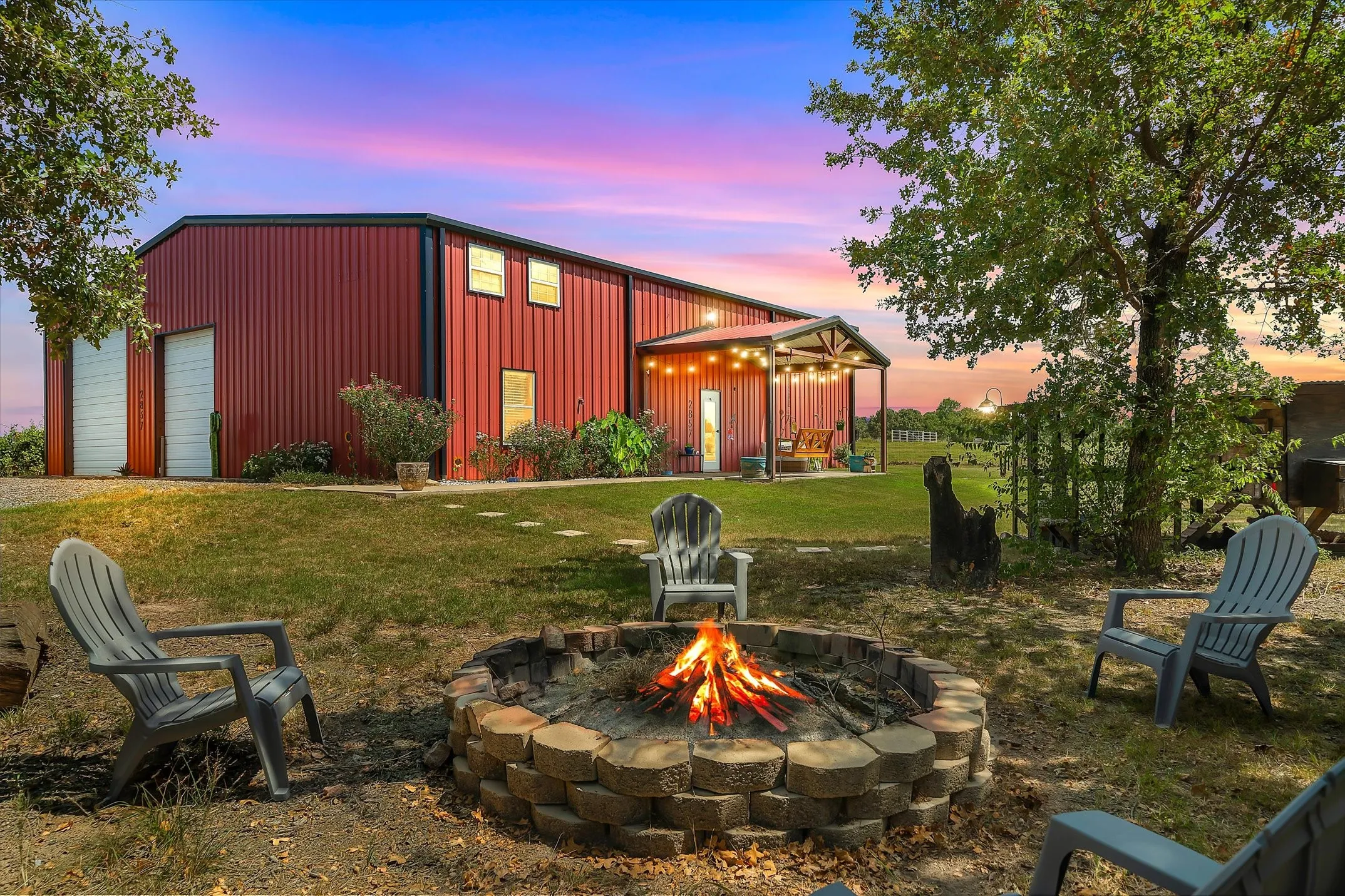 Single Family Residence For Sale in Van Zandt County , 2857 Fm 858, Ben Wheeler, Texas 75754, 2 Bedroom, 2 Bathroom, 4 Garage spaces, 1,450 Sqft, built in 2017, mls#21371093, Real Estate Agent in Ben Wheeler, Homes For Sale in Van Zandt county, Homes For Sale in Ben Wheeler, Realtor in Ben Wheeler Texas, Real Estate Brokerage Independent Realty Texas, Luminita Cordes Realtor