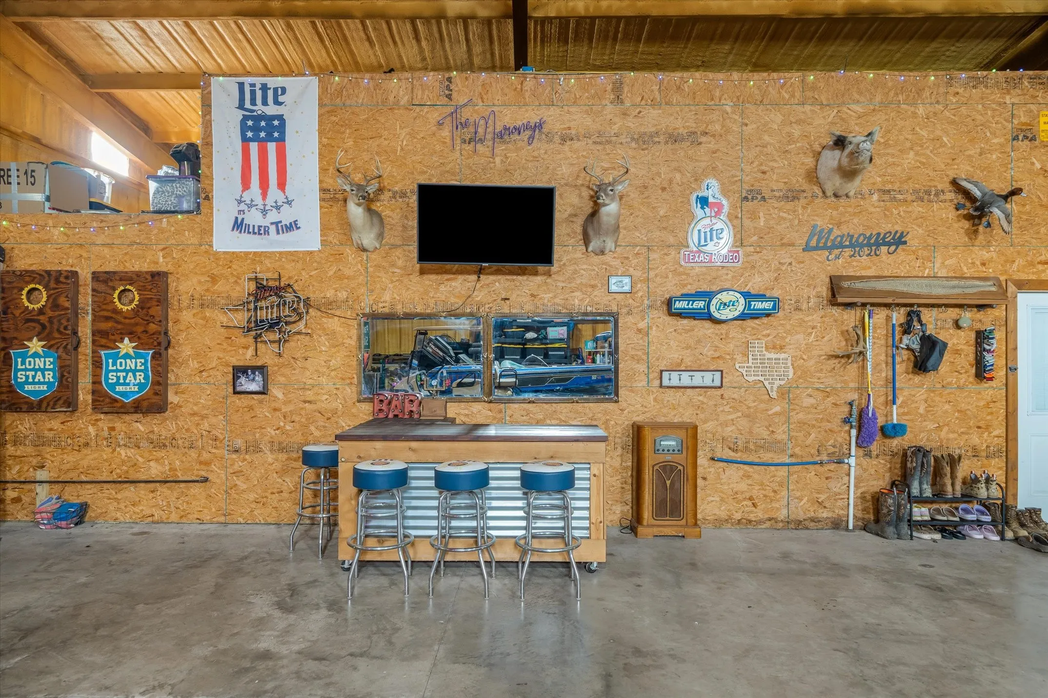 Single Family Residence For Sale in Van Zandt County , 2857 Fm 858, Ben Wheeler, Texas 75754, 2 Bedroom, 2 Bathroom, 4 Garage spaces, 1,450 Sqft, built in 2017, mls#21371093, Real Estate Agent in Ben Wheeler, Homes For Sale in Van Zandt county, Homes For Sale in Ben Wheeler, Realtor in Ben Wheeler Texas, Real Estate Brokerage Independent Realty Texas, Luminita Cordes Realtor