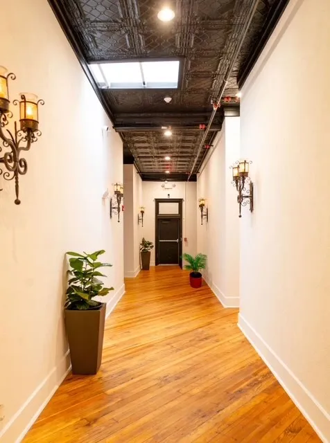 Wood-finish flooring with a diagonal pattern