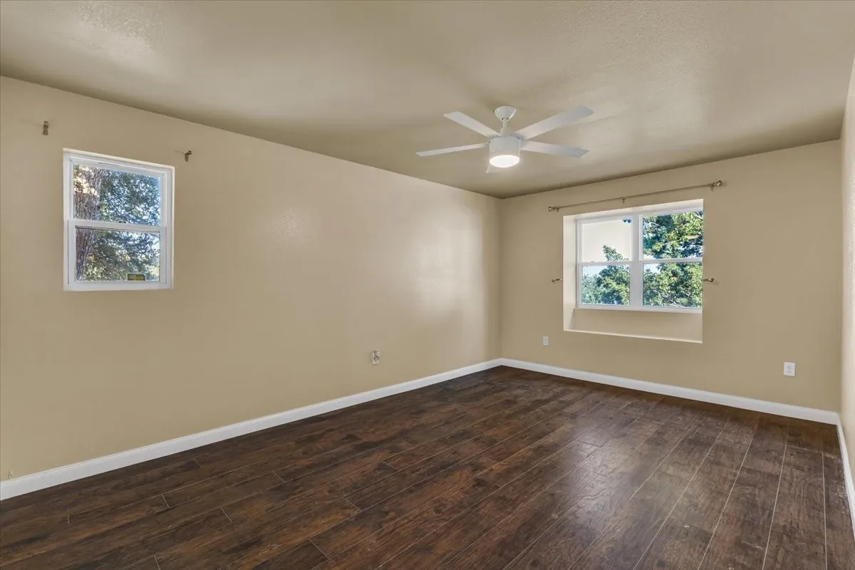 Condominium For Sale in Wise County , 114 Harbor Drive 219, Runaway Bay, Texas 76426, 3 Bedroom, 2 Bathroom, Garage spaces, 1,392 Sqft, built in 2016, mls#21373705, Real Estate Agent in Runaway Bay, Homes For Sale in Wise county, Homes For Sale in Runaway Bay, Realtor in Runaway Bay Texas, Real Estate Brokerage Independent Realty Texas, Luminita Cordes Realtor