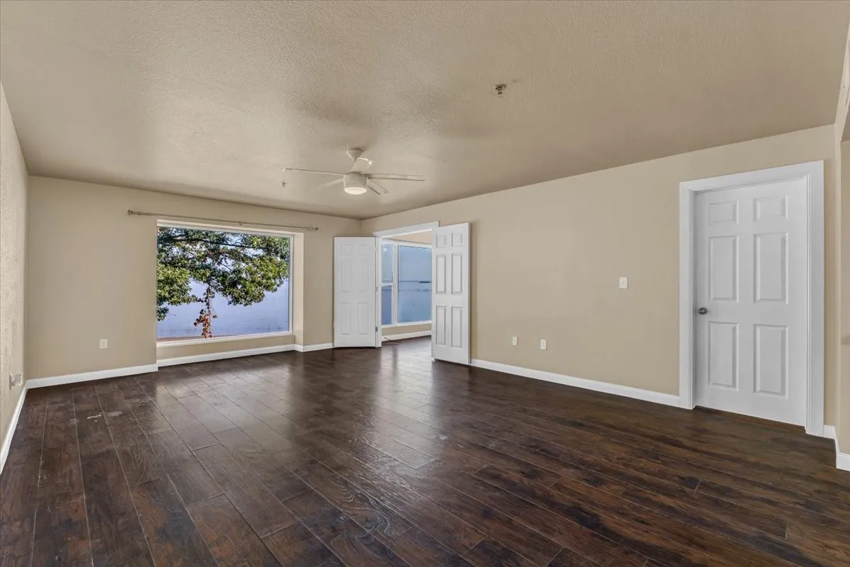 Condominium For Sale in Wise County , 114 Harbor Drive 219, Runaway Bay, Texas 76426, 3 Bedroom, 2 Bathroom, Garage spaces, 1,392 Sqft, built in 2016, mls#21373705, Real Estate Agent in Runaway Bay, Homes For Sale in Wise county, Homes For Sale in Runaway Bay, Realtor in Runaway Bay Texas, Real Estate Brokerage Independent Realty Texas, Luminita Cordes Realtor