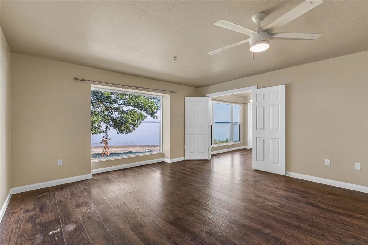 Condominium For Sale in Wise County , 114 Harbor Drive 219, Runaway Bay, Texas 76426, 3 Bedroom, 2 Bathroom, Garage spaces, 1,392 Sqft, built in 2016, mls#21373705, Real Estate Agent in Runaway Bay, Homes For Sale in Wise county, Homes For Sale in Runaway Bay, Realtor in Runaway Bay Texas, Real Estate Brokerage Independent Realty Texas, Luminita Cordes Realtor