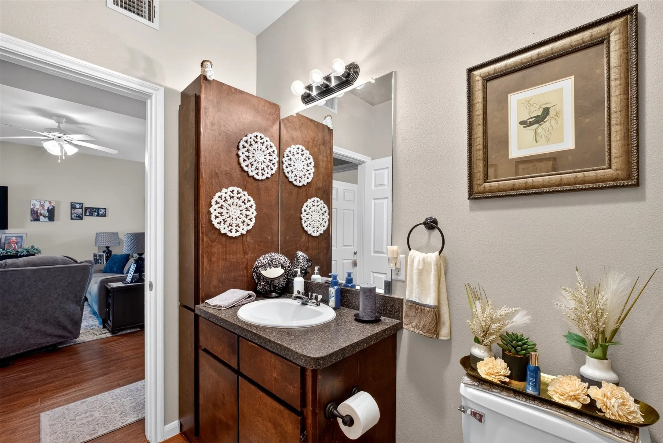 Apartment For Sale in Shelby County , 403 Nacogdoches Street, Center, Texas 75935, 32 Bedroom, 32 Bathroom, Garage spaces, 0 Sqft, built in 2010, mls#21373678, Real Estate Agent in Center, Homes For Sale in Shelby county, Homes For Sale in Center, Realtor in Center Texas, Real Estate Brokerage Independent Realty Texas, Luminita Cordes Realtor