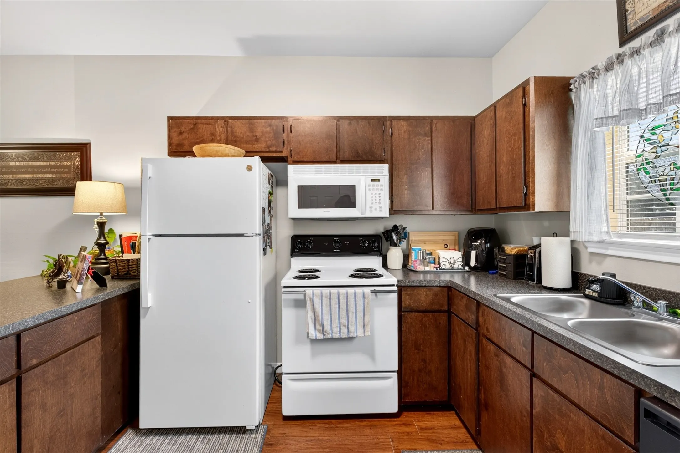 Apartment For Sale in Shelby County , 403 Nacogdoches Street, Center, Texas 75935, 32 Bedroom, 32 Bathroom, Garage spaces, 0 Sqft, built in 2010, mls#21373678, Real Estate Agent in Center, Homes For Sale in Shelby county, Homes For Sale in Center, Realtor in Center Texas, Real Estate Brokerage Independent Realty Texas, Luminita Cordes Realtor