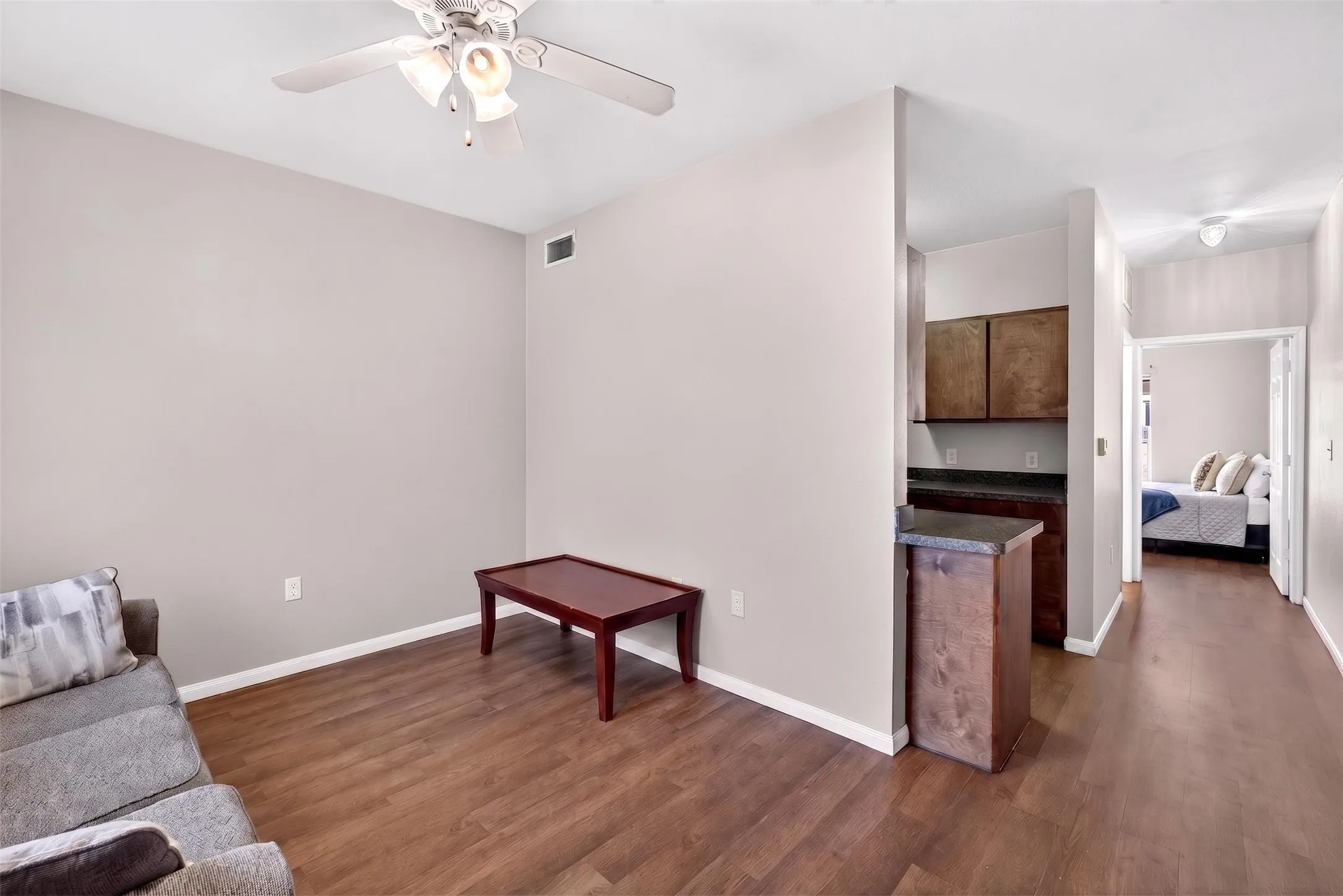 Apartment For Sale in Shelby County , 403 Nacogdoches Street, Center, Texas 75935, 32 Bedroom, 32 Bathroom, Garage spaces, 0 Sqft, built in 2010, mls#21373678, Real Estate Agent in Center, Homes For Sale in Shelby county, Homes For Sale in Center, Realtor in Center Texas, Real Estate Brokerage Independent Realty Texas, Luminita Cordes Realtor