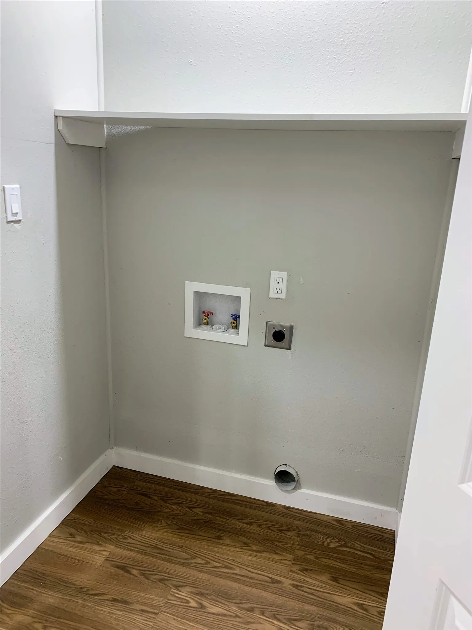 hall laundry