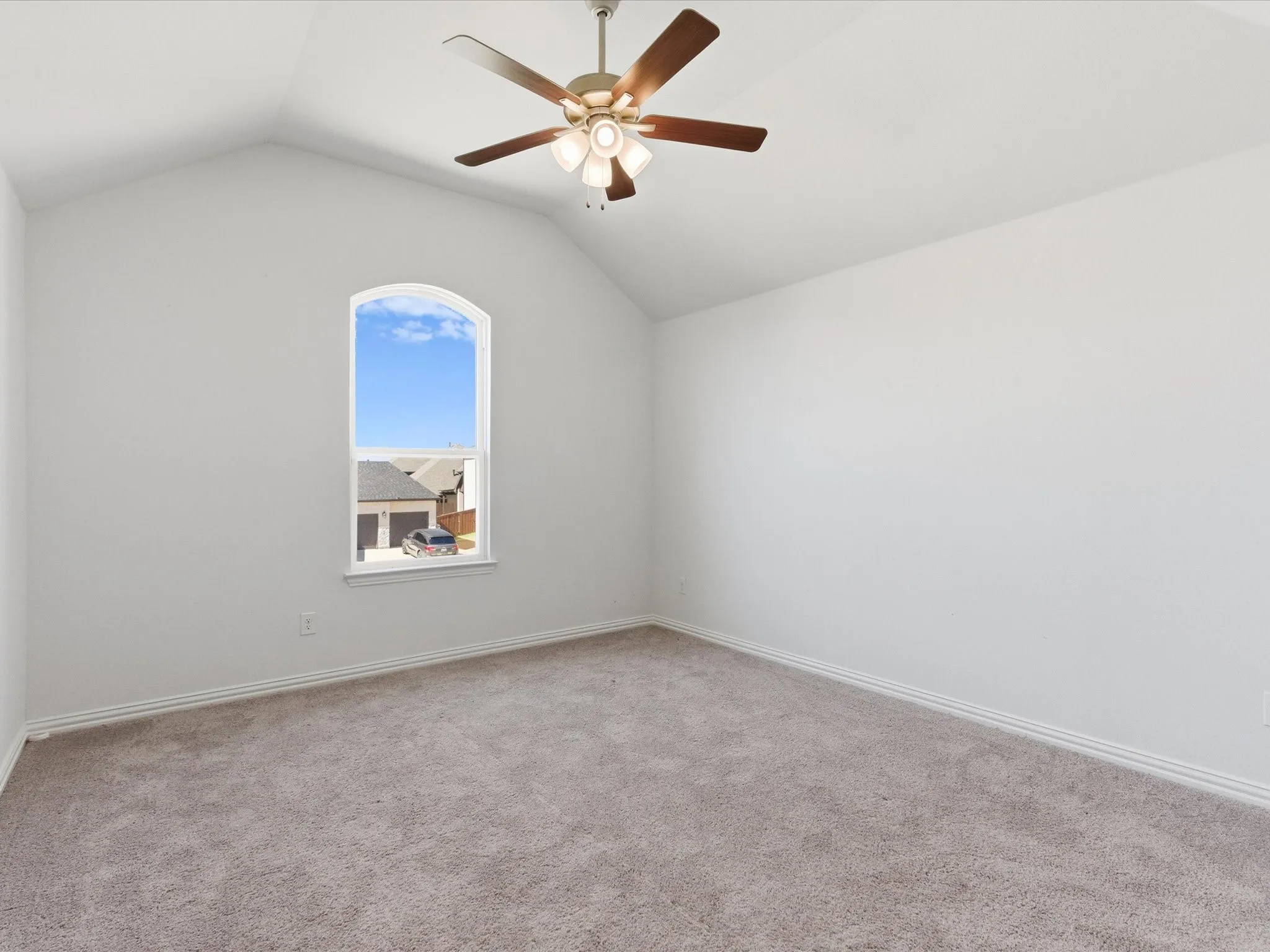 Single Family Residence For Sale in Collin County , 213 Winding Creek Lane, Anna, Texas 75409, 6 Bedroom, 4 Bathroom, 2 Garage spaces, 4,439 Sqft, built in 2022, mls#21373741, Real Estate Agent in Anna, Homes For Sale in Collin county, Homes For Sale in Anna, Realtor in Anna Texas, Real Estate Brokerage Independent Realty Texas, Luminita Cordes Realtor