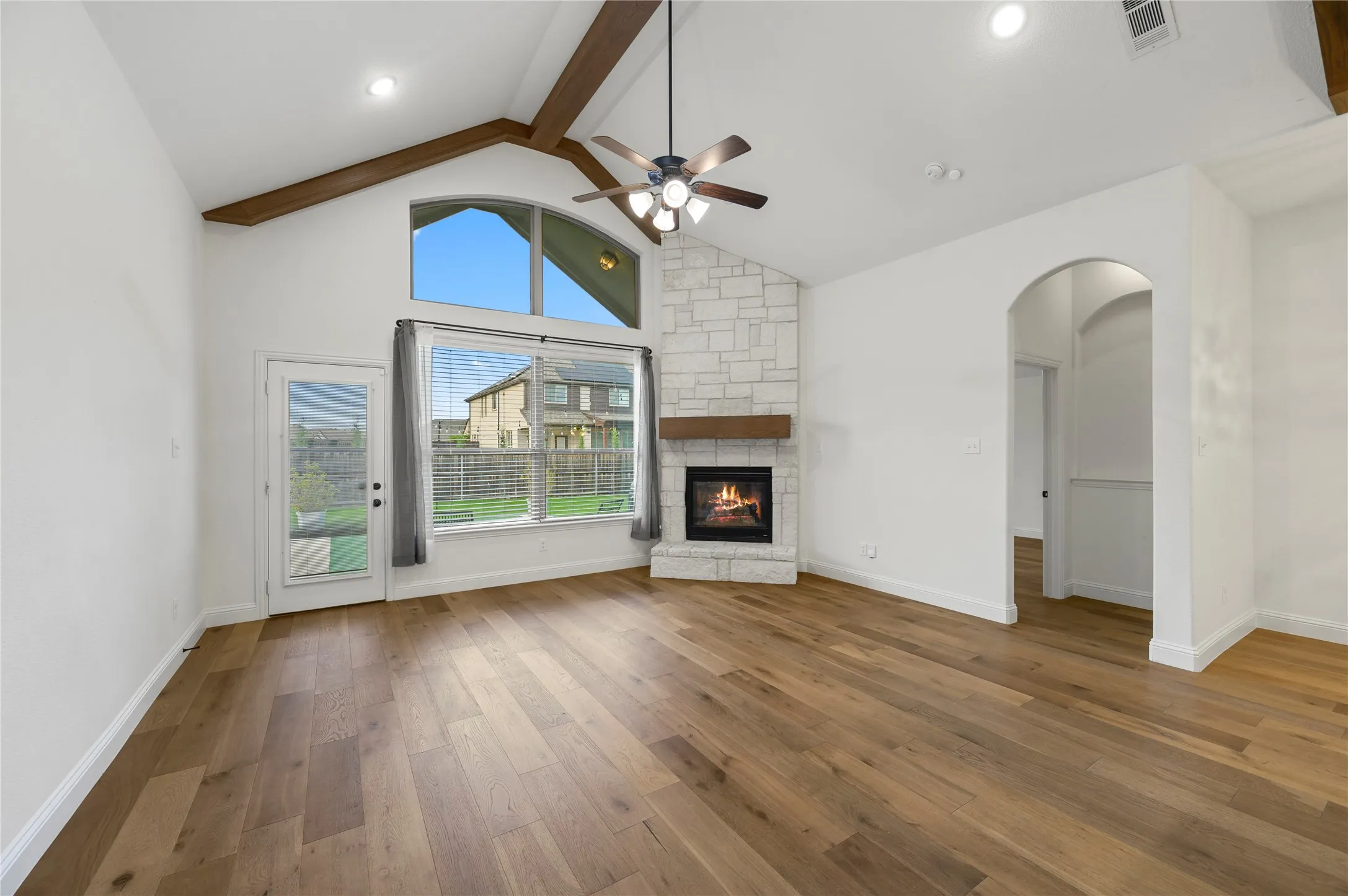 Single Family Residence For Rent in Rockwall County , 1765 Amalfi Drive, Mclendon Chisholm, Texas 75032, 4 Bedroom, 2 Bathroom, 2 Garage spaces, 2,234 Sqft, built in 2018, mls#21373744, Real Estate Agent in Mclendon Chisholm, Homes For Rent in Rockwall county, Homes For Rent in Mclendon Chisholm, Realtor in Mclendon Chisholm Texas, Real Estate Brokerage Independent Realty Texas, Luminita Cordes Realtor
