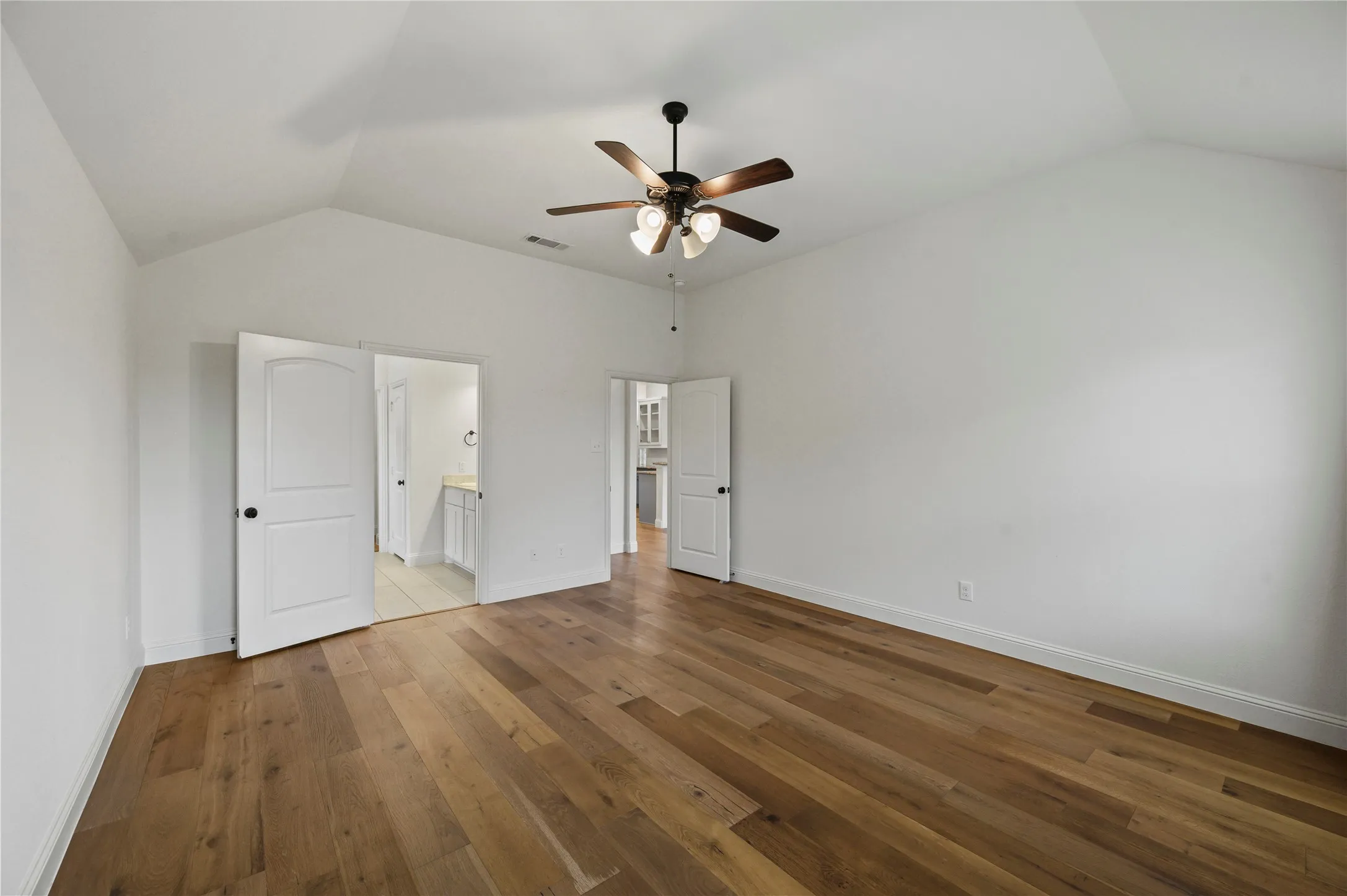 Single Family Residence For Rent in Rockwall County , 1765 Amalfi Drive, Mclendon Chisholm, Texas 75032, 4 Bedroom, 2 Bathroom, 2 Garage spaces, 2,234 Sqft, built in 2018, mls#21373744, Real Estate Agent in Mclendon Chisholm, Homes For Rent in Rockwall county, Homes For Rent in Mclendon Chisholm, Realtor in Mclendon Chisholm Texas, Real Estate Brokerage Independent Realty Texas, Luminita Cordes Realtor