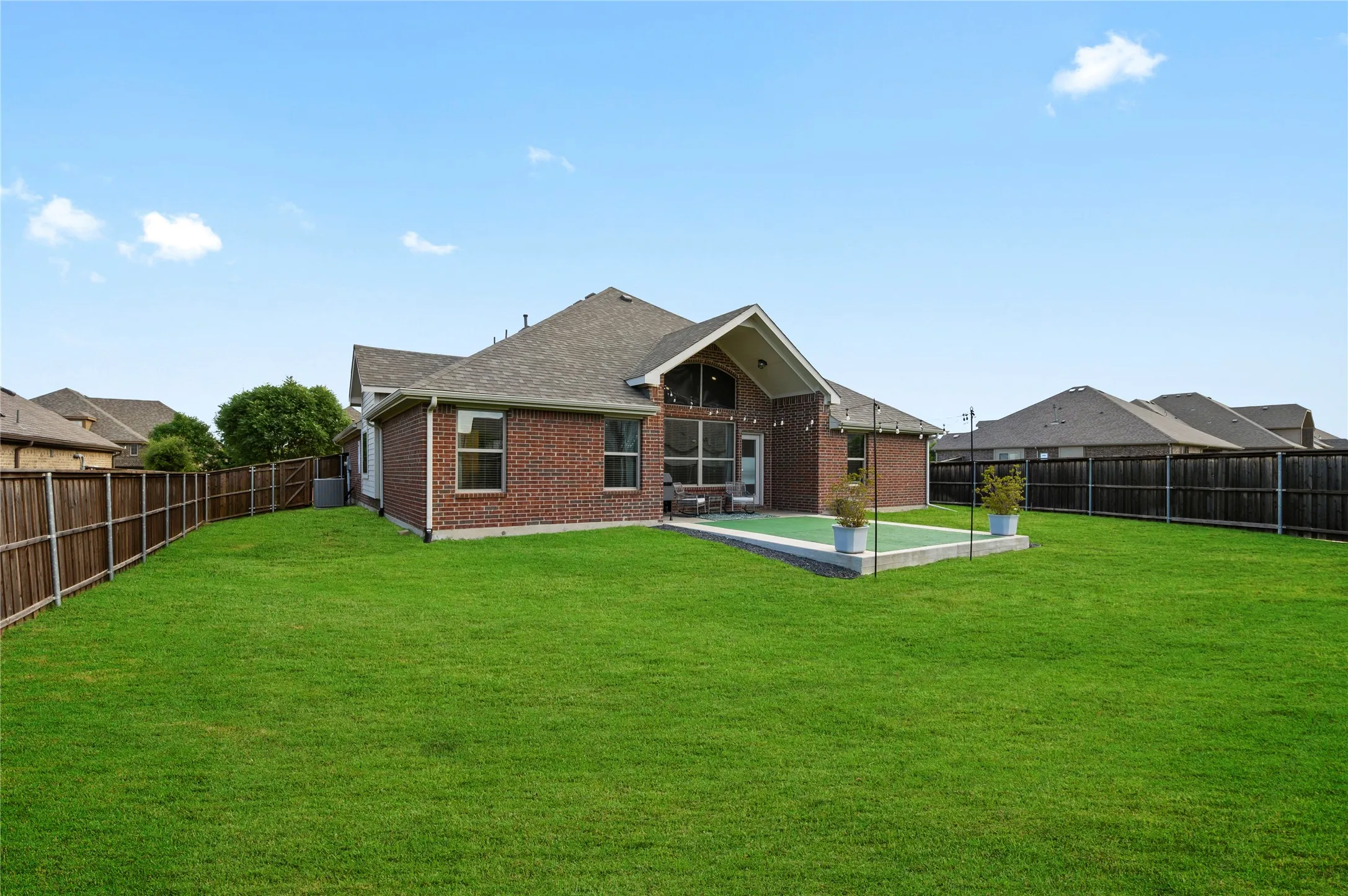 Single Family Residence For Rent in Rockwall County , 1765 Amalfi Drive, Mclendon Chisholm, Texas 75032, 4 Bedroom, 2 Bathroom, 2 Garage spaces, 2,234 Sqft, built in 2018, mls#21373744, Real Estate Agent in Mclendon Chisholm, Homes For Rent in Rockwall county, Homes For Rent in Mclendon Chisholm, Realtor in Mclendon Chisholm Texas, Real Estate Brokerage Independent Realty Texas, Luminita Cordes Realtor