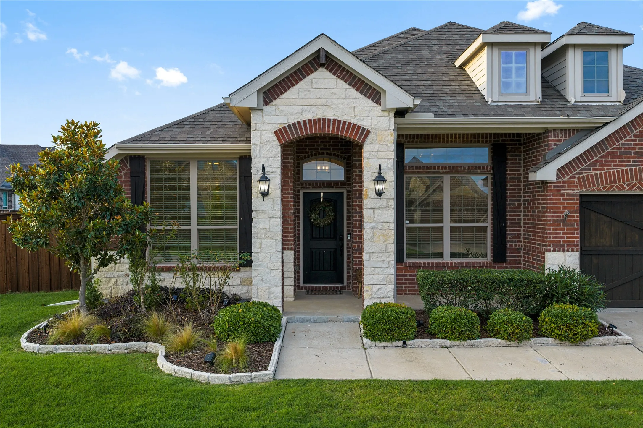 Single Family Residence For Rent in Rockwall County , 1765 Amalfi Drive, Mclendon Chisholm, Texas 75032, 4 Bedroom, 2 Bathroom, 2 Garage spaces, 2,234 Sqft, built in 2018, mls#21373744, Real Estate Agent in Mclendon Chisholm, Homes For Rent in Rockwall county, Homes For Rent in Mclendon Chisholm, Realtor in Mclendon Chisholm Texas, Real Estate Brokerage Independent Realty Texas, Luminita Cordes Realtor