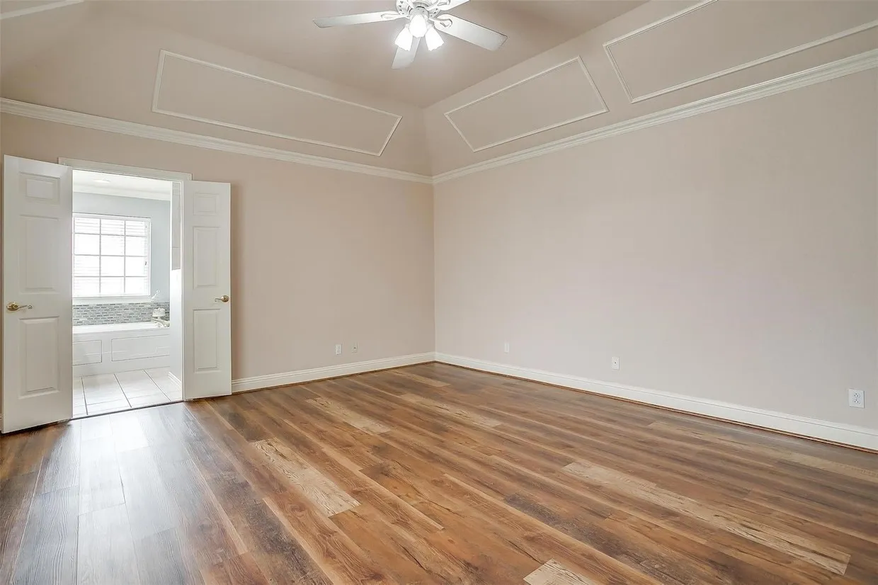 Single Family Residence For Rent in Tarrant County , 11629 Virginia Way Court, Fort Worth, Texas 76008, 3 Bedroom, 2 Bathroom, 2 Garage spaces, 1,684 Sqft, built in 1999, mls#21373750, Real Estate Agent in Fort Worth, Homes For Rent in Tarrant county, Homes For Rent in Fort Worth, Realtor in Fort Worth Texas, Real Estate Brokerage Independent Realty Texas, Luminita Cordes Realtor