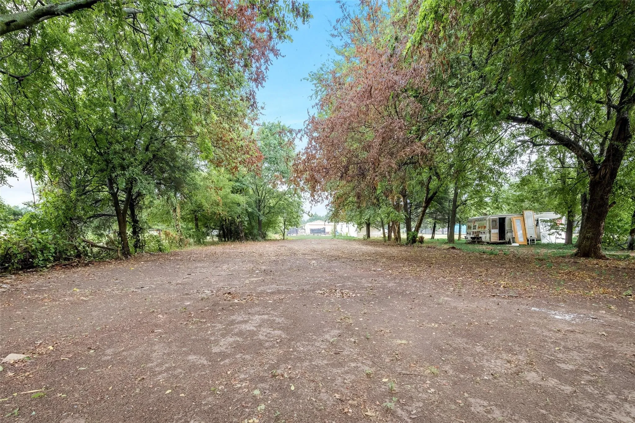 Single Family Residence For Sale in Dallas County , 1202 Finn Road, Wilmer, Texas 75172, 3 Bedroom, 2 Bathroom, Garage spaces, 1,444 Sqft, built in 1997, mls#21373366, Real Estate Agent in Wilmer, Homes For Sale in Dallas county, Homes For Sale in Wilmer, Realtor in Wilmer Texas, Real Estate Brokerage Independent Realty Texas, Luminita Cordes Realtor