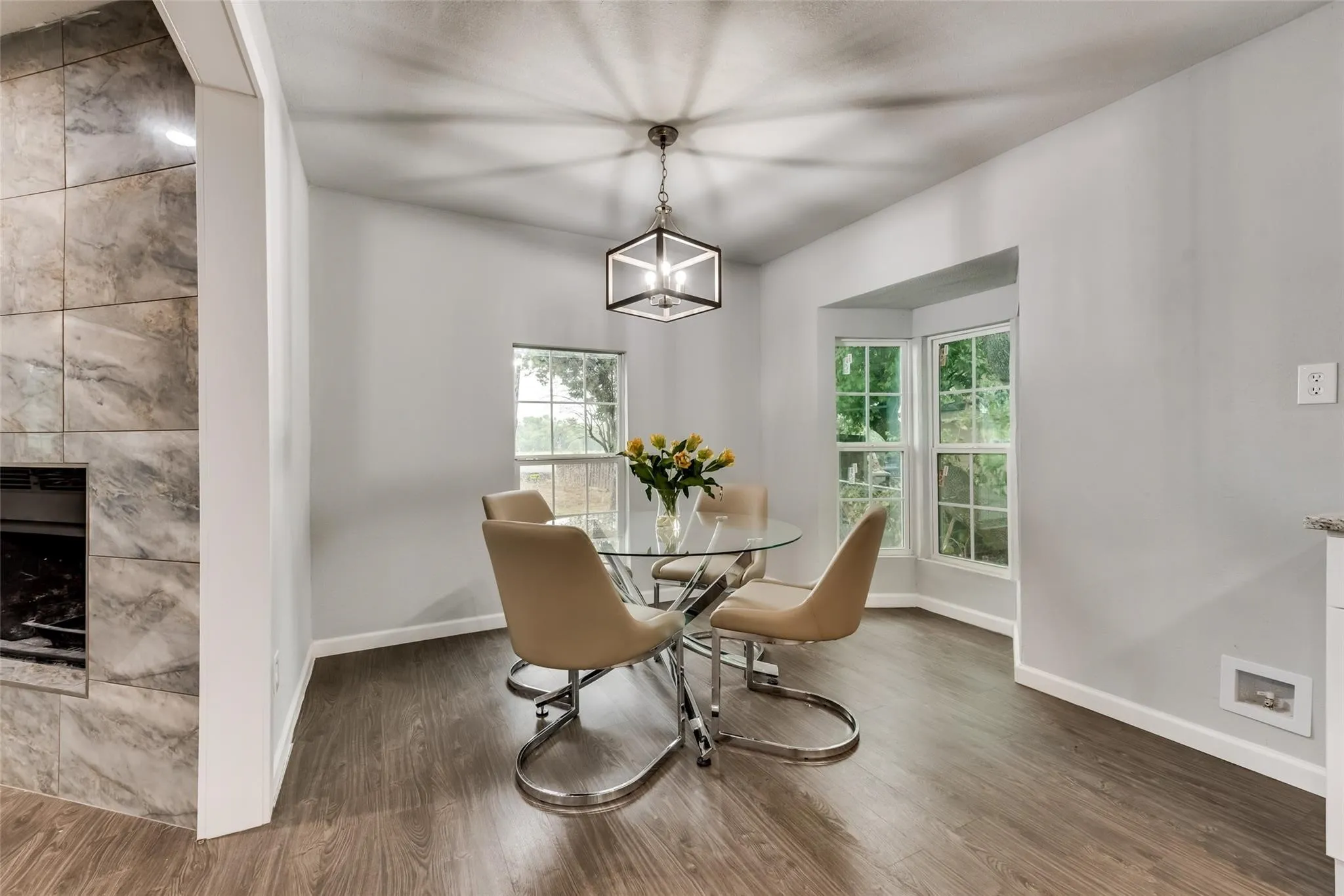 Single Family Residence For Sale in Dallas County , 1202 Finn Road, Wilmer, Texas 75172, 3 Bedroom, 2 Bathroom, Garage spaces, 1,444 Sqft, built in 1997, mls#21373366, Real Estate Agent in Wilmer, Homes For Sale in Dallas county, Homes For Sale in Wilmer, Realtor in Wilmer Texas, Real Estate Brokerage Independent Realty Texas, Luminita Cordes Realtor