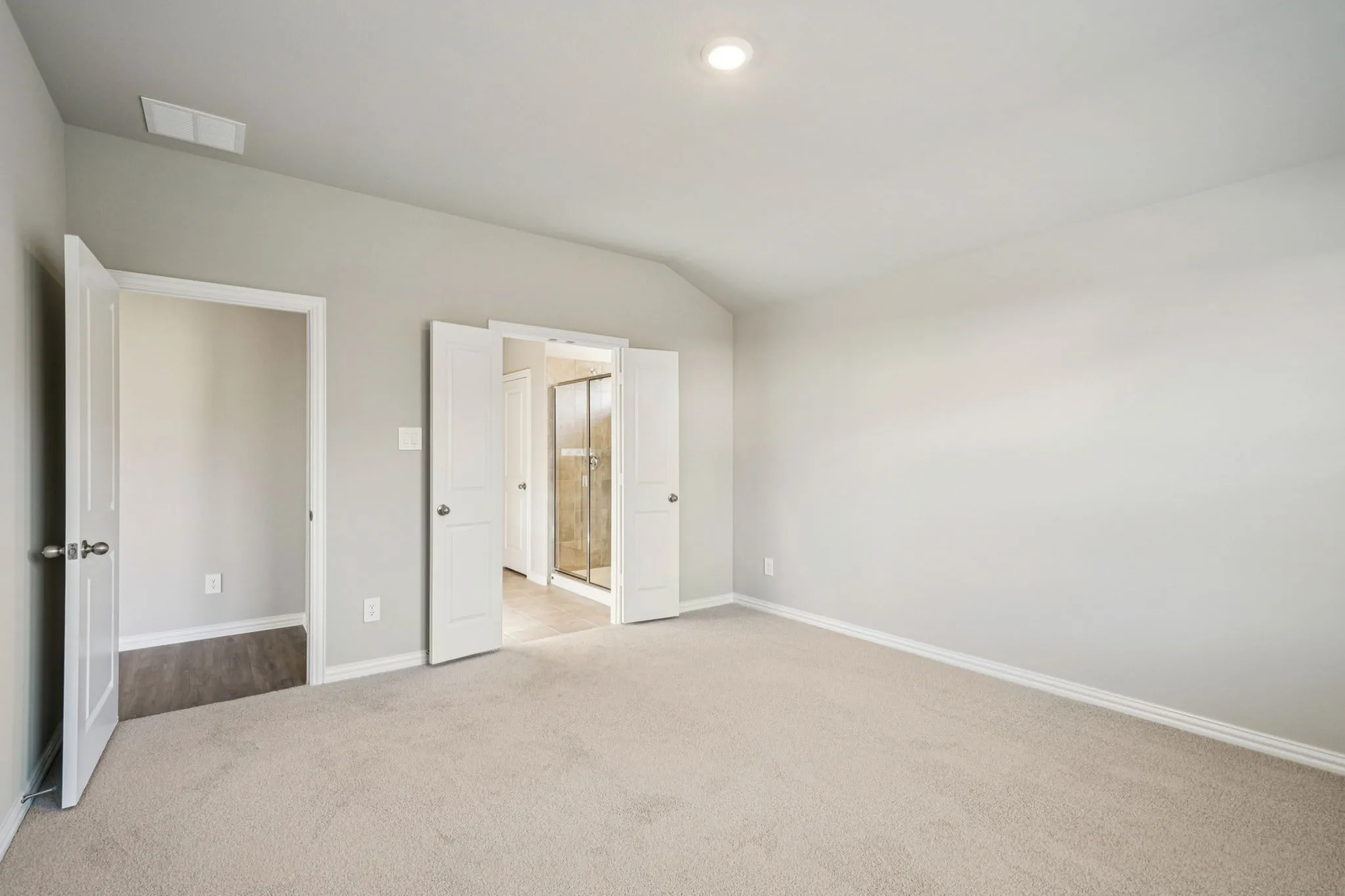 Photo is not of the actual home, but is an inspirational photo of builder’s model home and may depict options, furnishings, and/or decorator features that are not included.
