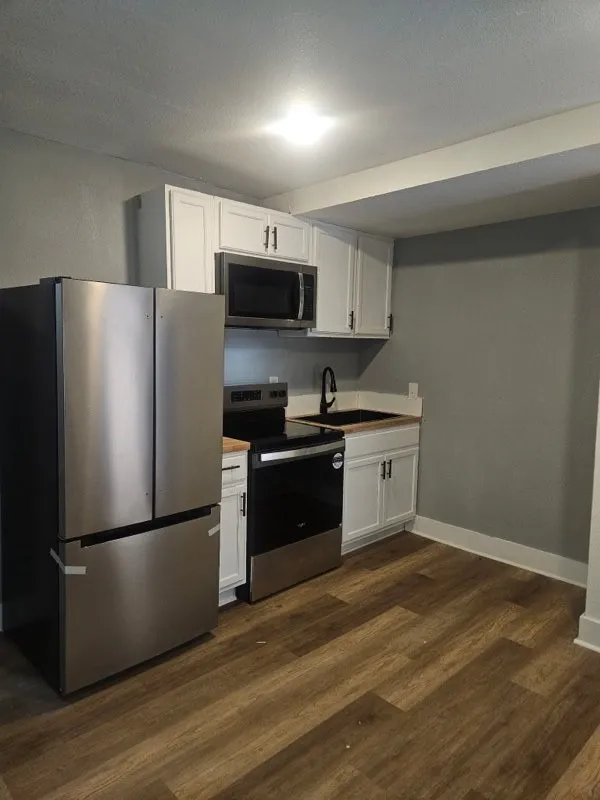 Townhouse For Rent in Hunt County , 2515 Solomon Drive B8, Commerce, Texas 75428, 1 Bedroom, 1 Bathroom, Garage spaces, 500 Sqft, built in 1975, mls#21373664, Real Estate Agent in Commerce, Homes For Rent in Hunt county, Homes For Rent in Commerce, Realtor in Commerce Texas, Real Estate Brokerage Independent Realty Texas, Luminita Cordes Realtor