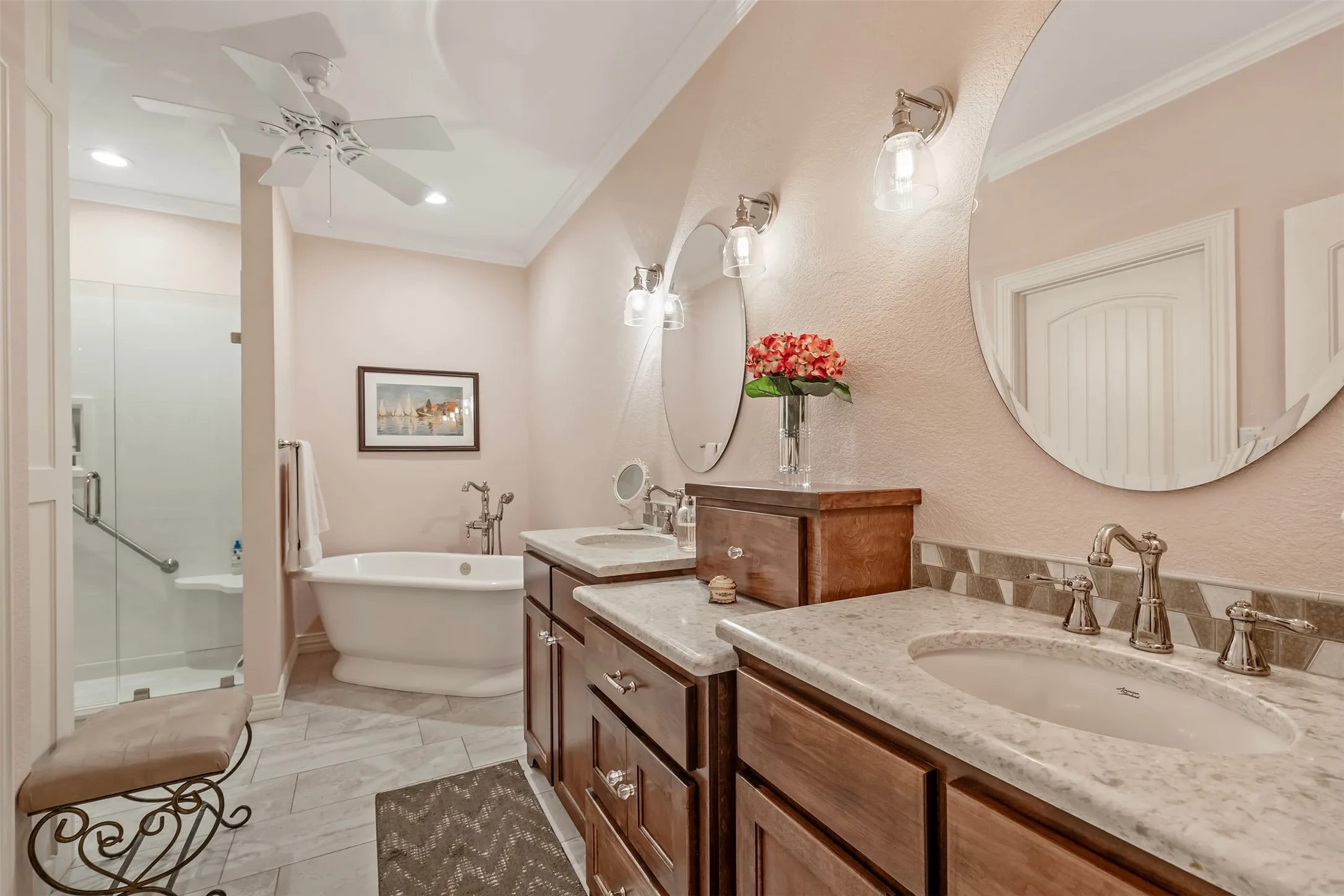 Single Family Residence For Sale in Van Zandt County , 1440 VZ CR 4810, Chandler, Texas 75758, 4 Bedroom, 3 Bathroom, 4 Garage spaces, 3,335 Sqft, built in 2016, mls#21373755, Real Estate Agent in Chandler, Homes For Sale in Van Zandt county, Homes For Sale in Chandler, Realtor in Chandler Texas, Real Estate Brokerage Independent Realty Texas, Luminita Cordes Realtor