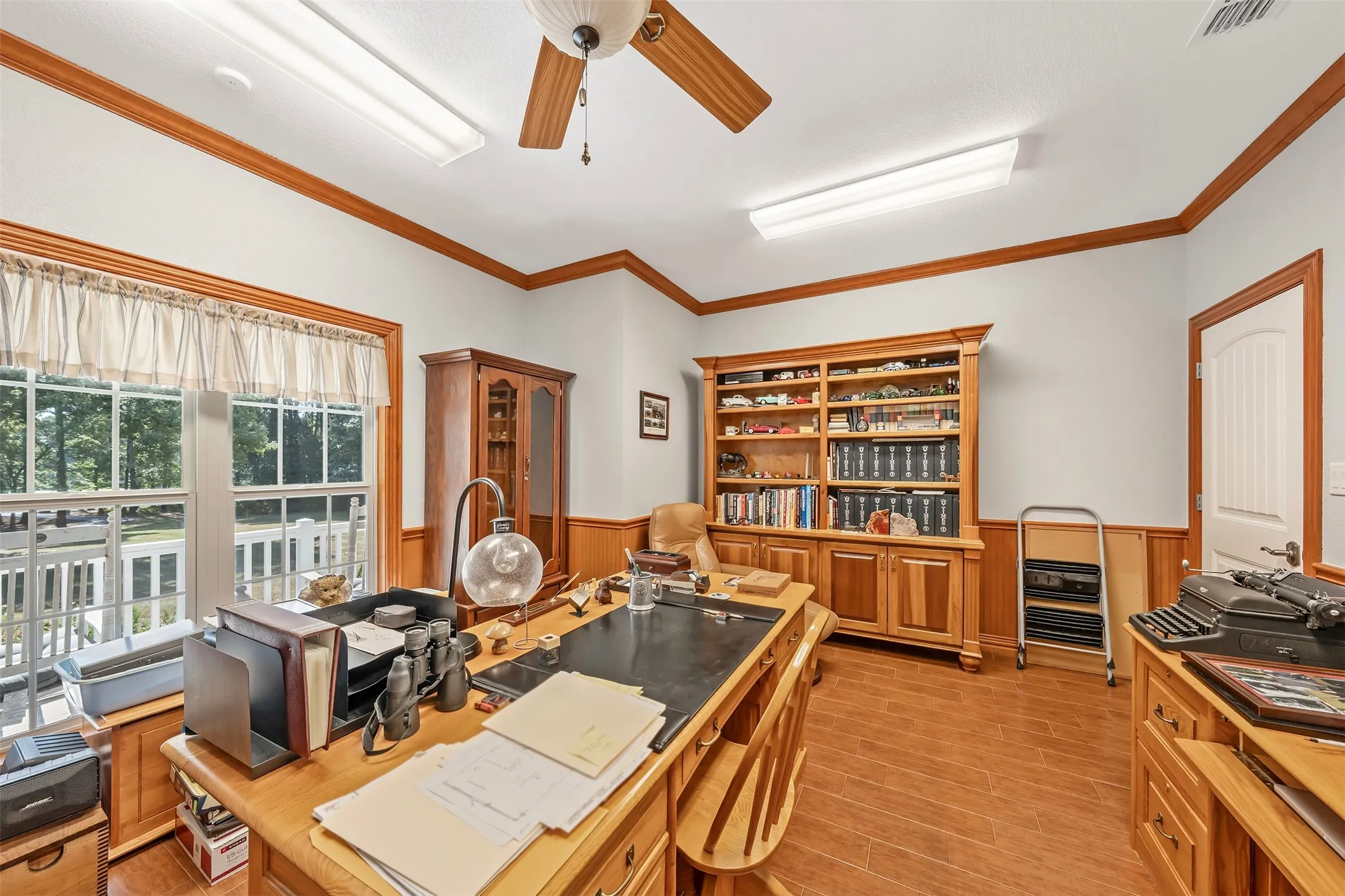 Single Family Residence For Sale in Van Zandt County , 1440 VZ CR 4810, Chandler, Texas 75758, 4 Bedroom, 3 Bathroom, 4 Garage spaces, 3,335 Sqft, built in 2016, mls#21373755, Real Estate Agent in Chandler, Homes For Sale in Van Zandt county, Homes For Sale in Chandler, Realtor in Chandler Texas, Real Estate Brokerage Independent Realty Texas, Luminita Cordes Realtor