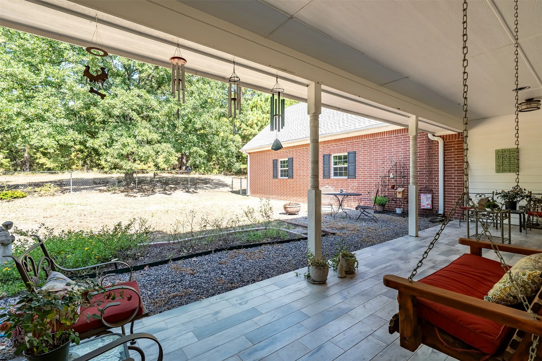 Single Family Residence For Sale in Van Zandt County , 1440 VZ CR 4810, Chandler, Texas 75758, 4 Bedroom, 3 Bathroom, 4 Garage spaces, 3,335 Sqft, built in 2016, mls#21373755, Real Estate Agent in Chandler, Homes For Sale in Van Zandt county, Homes For Sale in Chandler, Realtor in Chandler Texas, Real Estate Brokerage Independent Realty Texas, Luminita Cordes Realtor
