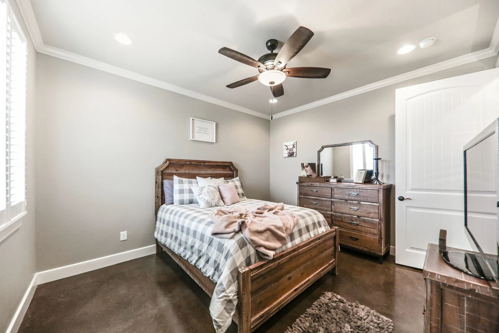 Single Family Residence For Sale in Hunt County , 1704 County Road 1002, Greenville, Texas 75401, 3 Bedroom, 2 Bathroom, Garage spaces, 2,205 Sqft, built in 2018, mls#21367116, Real Estate Agent in Greenville, Homes For Sale in Hunt county, Homes For Sale in Greenville, Realtor in Greenville Texas, Real Estate Brokerage Independent Realty Texas, Luminita Cordes Realtor