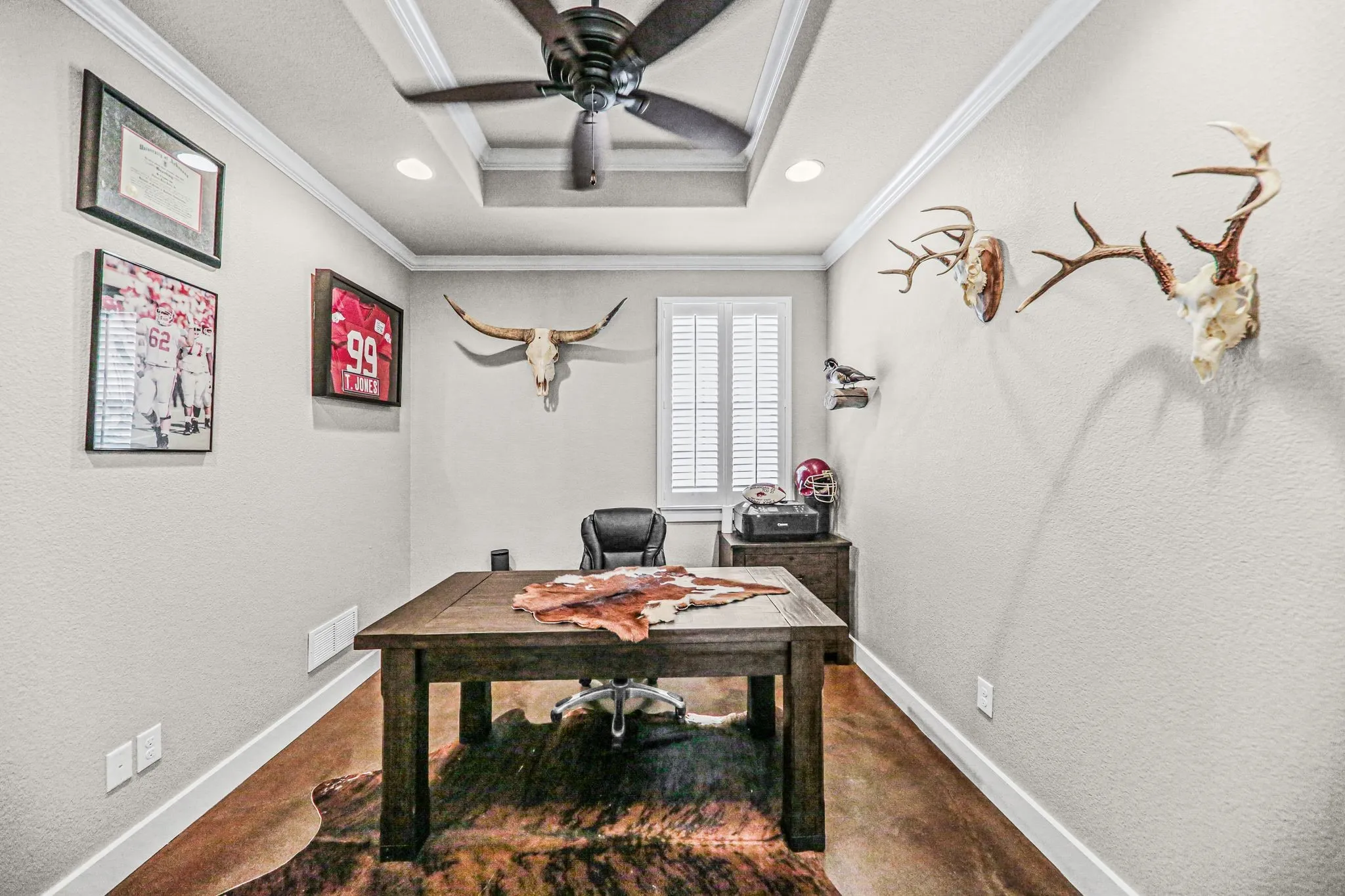 Single Family Residence For Sale in Hunt County , 1704 County Road 1002, Greenville, Texas 75401, 3 Bedroom, 2 Bathroom, Garage spaces, 2,205 Sqft, built in 2018, mls#21367116, Real Estate Agent in Greenville, Homes For Sale in Hunt county, Homes For Sale in Greenville, Realtor in Greenville Texas, Real Estate Brokerage Independent Realty Texas, Luminita Cordes Realtor