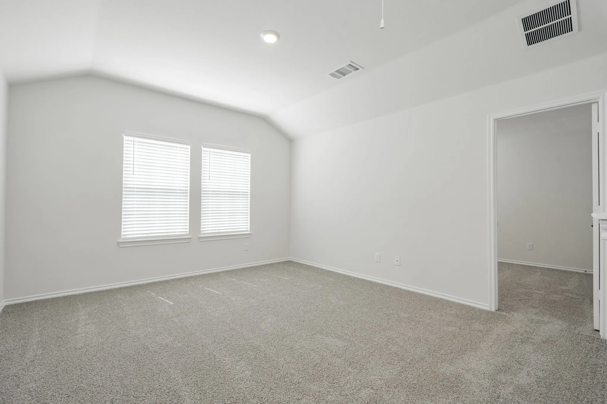 Single Family Residence For Rent in Hunt County , 903 Shear Drive, Royse City, Texas 75189, 3 Bedroom, 3 Bathroom, 2 Garage spaces, 1,898 Sqft, built in 2024, mls#21373773, Real Estate Agent in Royse City, Homes For Rent in Hunt county, Homes For Rent in Royse City, Realtor in Royse City Texas, Real Estate Brokerage Independent Realty Texas, Luminita Cordes Realtor