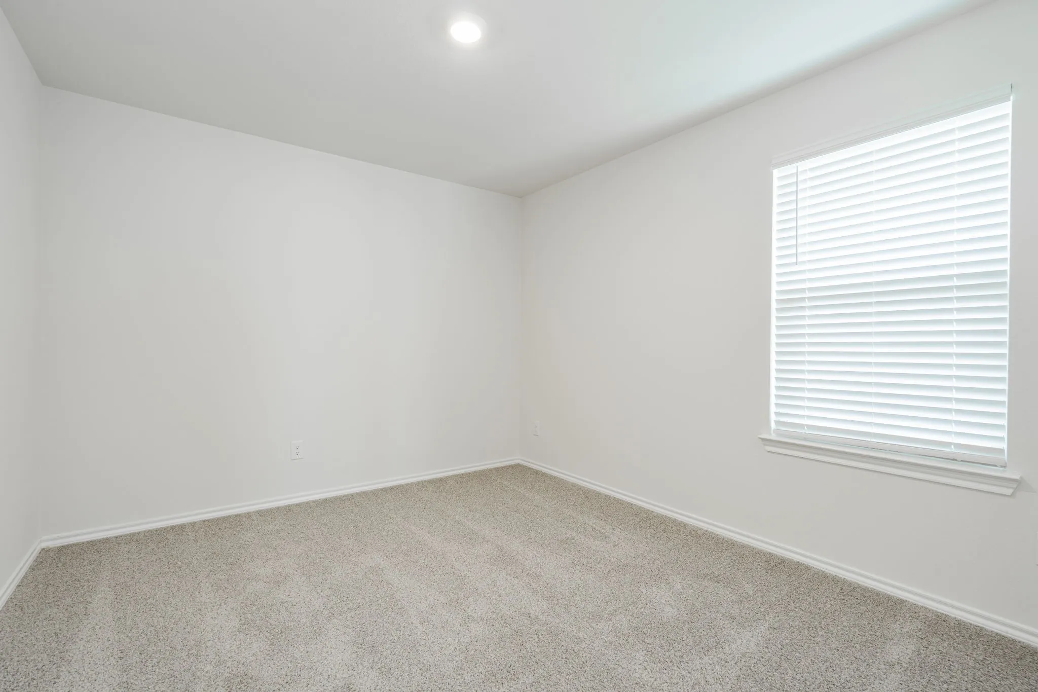 Single Family Residence For Rent in Hunt County , 903 Shear Drive, Royse City, Texas 75189, 3 Bedroom, 3 Bathroom, 2 Garage spaces, 1,898 Sqft, built in 2024, mls#21373773, Real Estate Agent in Royse City, Homes For Rent in Hunt county, Homes For Rent in Royse City, Realtor in Royse City Texas, Real Estate Brokerage Independent Realty Texas, Luminita Cordes Realtor