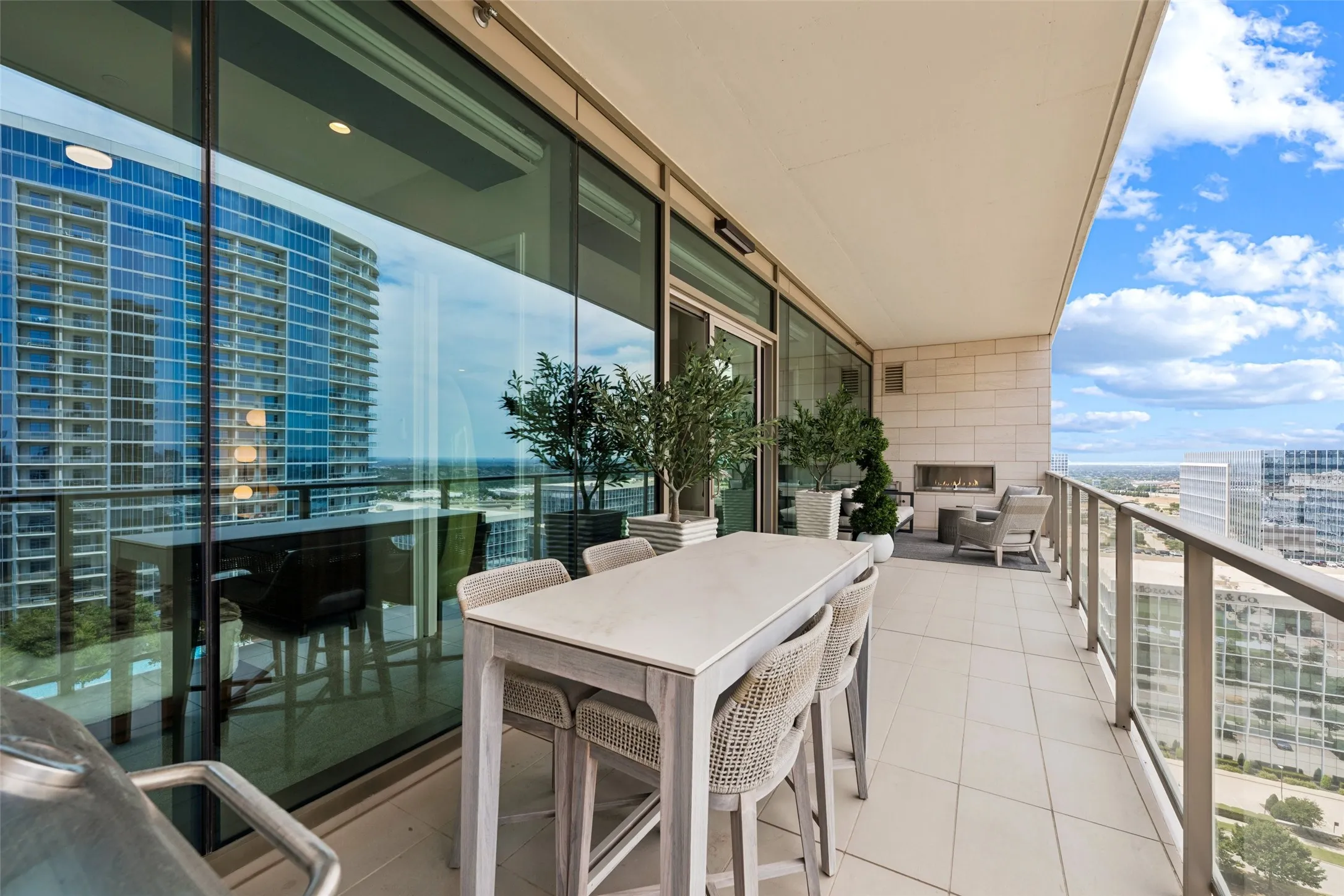 Condominium For Rent in Collin County , 7901 Windrose Avenue 1602, Plano, Texas 75024, 2 Bedroom, 2 Bathroom, 2 Garage spaces, 1,540 Sqft, built in 2019, mls#21371439, Real Estate Agent in Plano, Homes For Rent in Collin county, Homes For Rent in Plano, Realtor in Plano Texas, Real Estate Brokerage Independent Realty Texas, Luminita Cordes Realtor