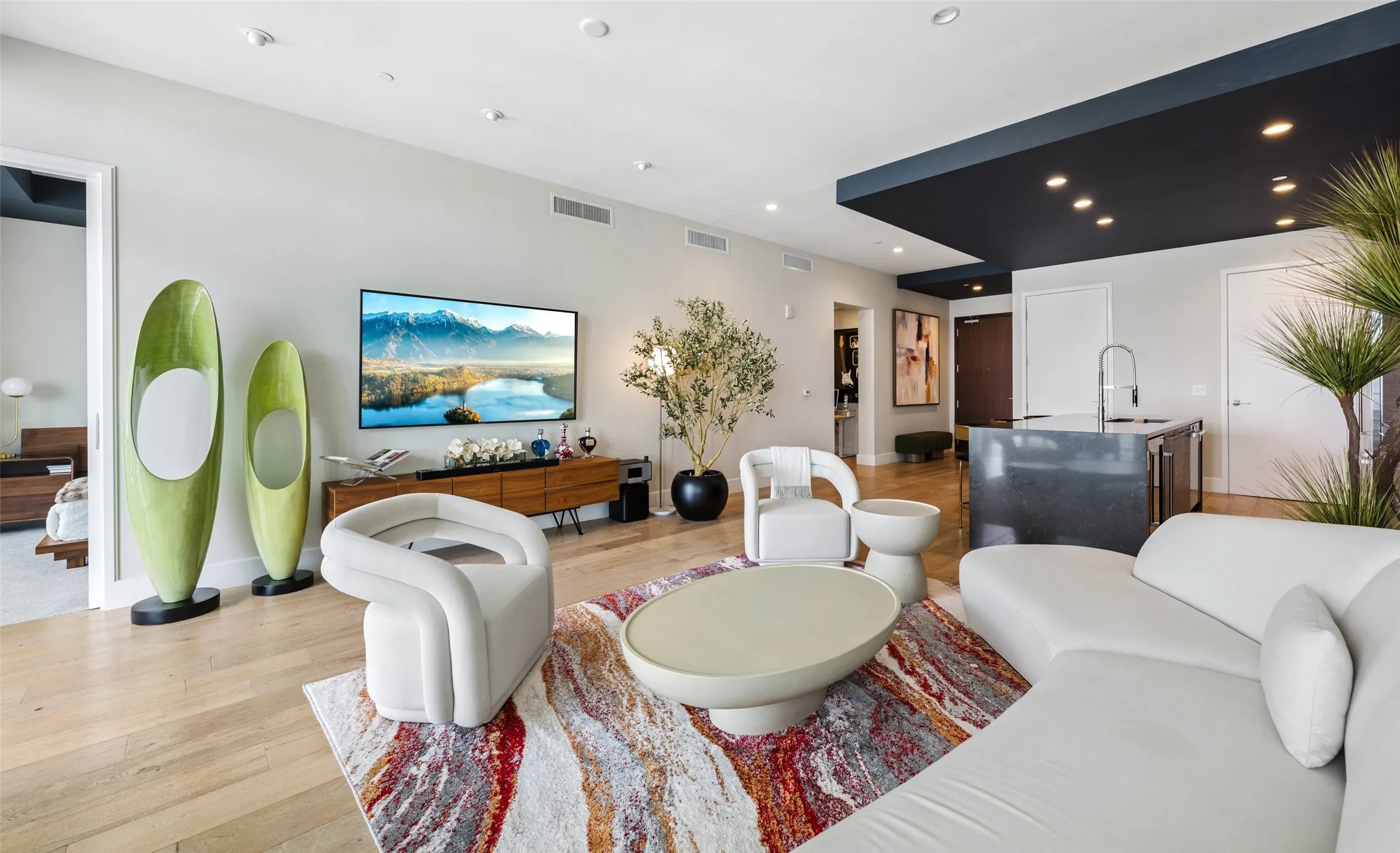 Condominium For Rent in Collin County , 7901 Windrose Avenue 1602, Plano, Texas 75024, 2 Bedroom, 2 Bathroom, 2 Garage spaces, 1,540 Sqft, built in 2019, mls#21371439, Real Estate Agent in Plano, Homes For Rent in Collin county, Homes For Rent in Plano, Realtor in Plano Texas, Real Estate Brokerage Independent Realty Texas, Luminita Cordes Realtor