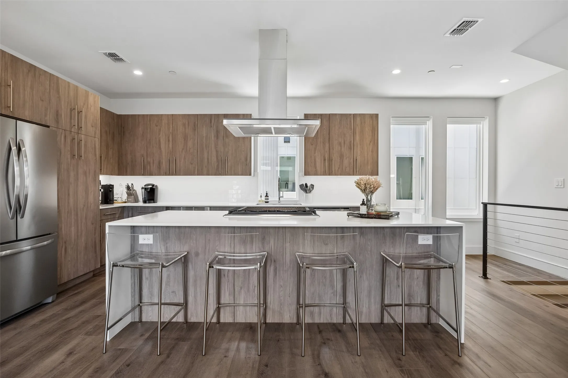 Condominium For Sale in Dallas County , 4726 Manett Street 103, Dallas, Texas 75204, 2 Bedroom, 3 Bathroom, 2 Garage spaces, 1,619 Sqft, built in 2019, mls#21373801, Real Estate Agent in Dallas, Homes For Sale in Dallas county, Homes For Sale in Dallas, Realtor in Dallas Texas, Real Estate Brokerage Independent Realty Texas, Luminita Cordes Realtor